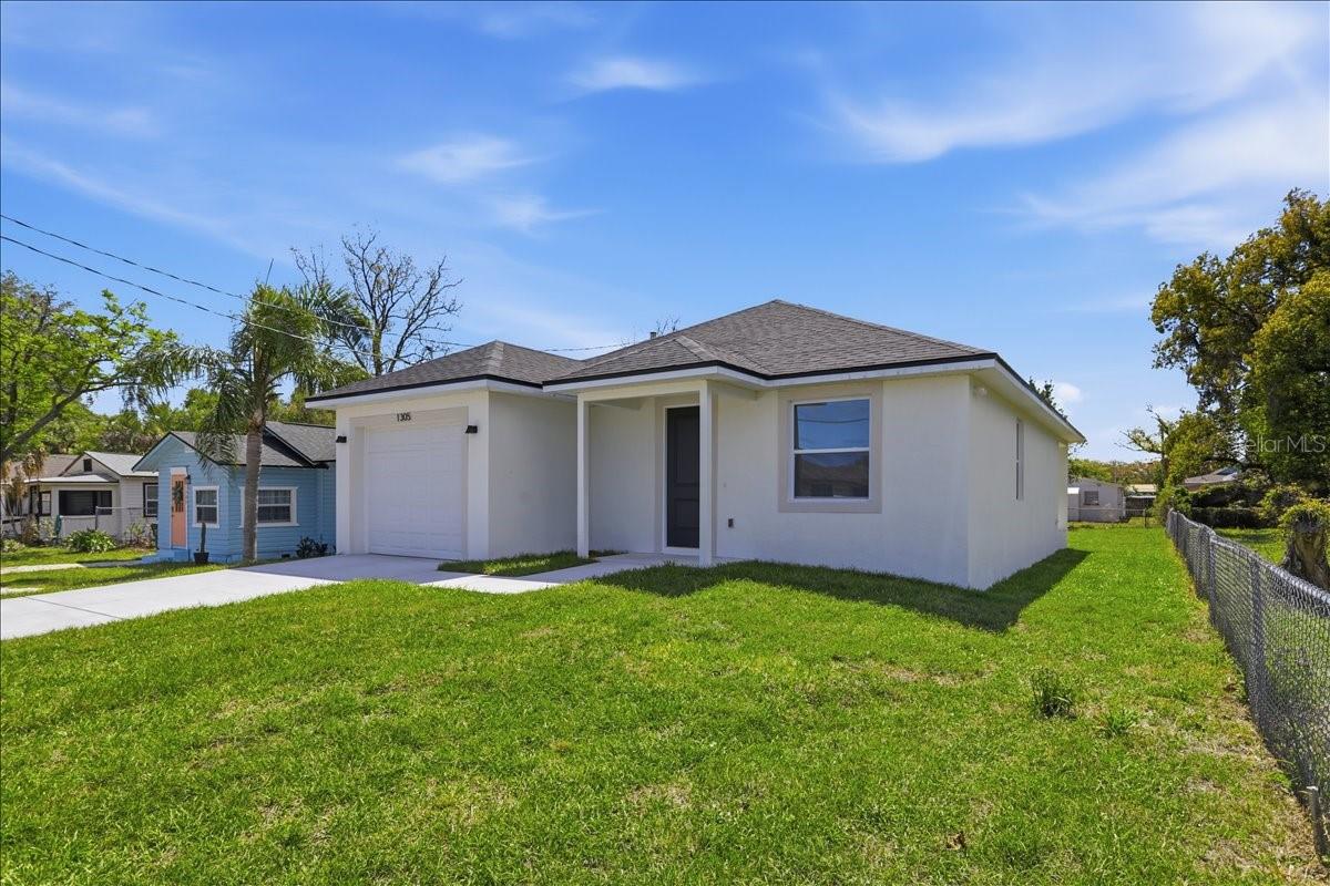 1305 E PARKER STREET, Lakeland, FL 33801