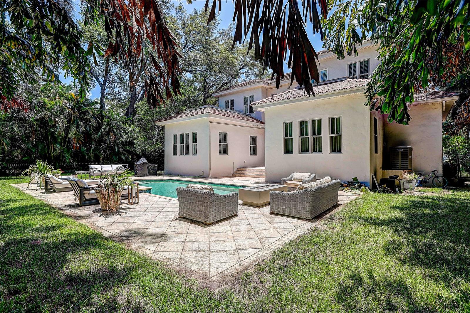 4621 W SAN JOSE STREET, Tampa, FL 33629