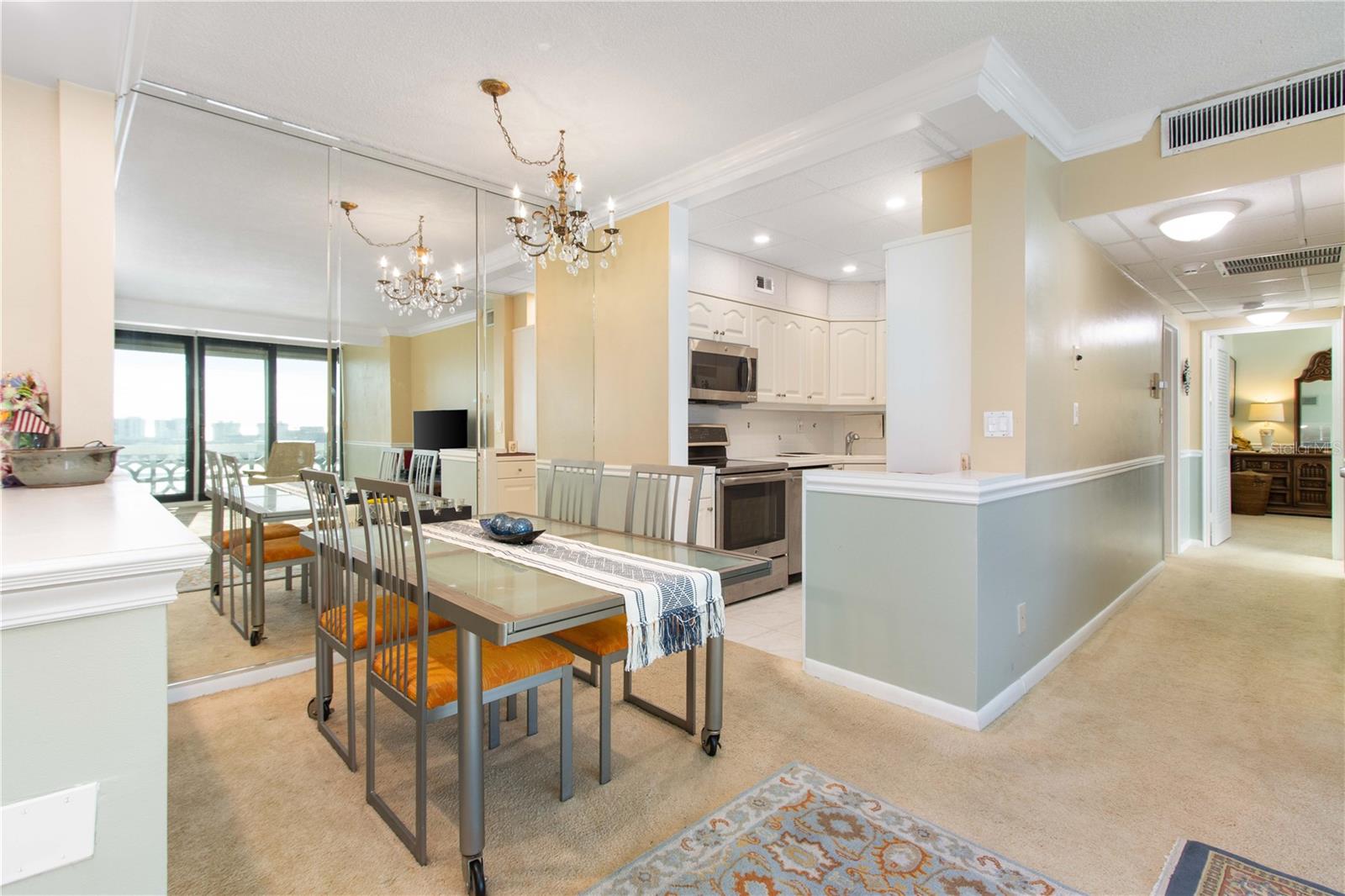 31 ISLAND WAY, #1507, Clearwater Beach, FL 33767