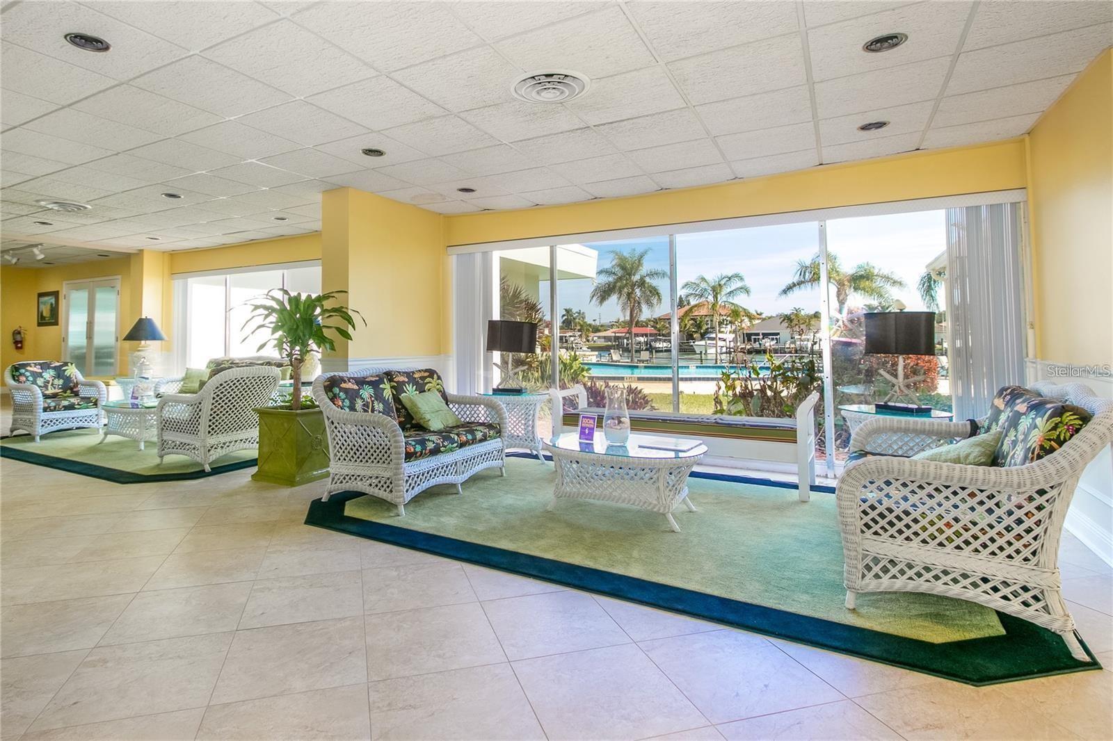 31 ISLAND WAY, #1507, Clearwater Beach, FL 33767
