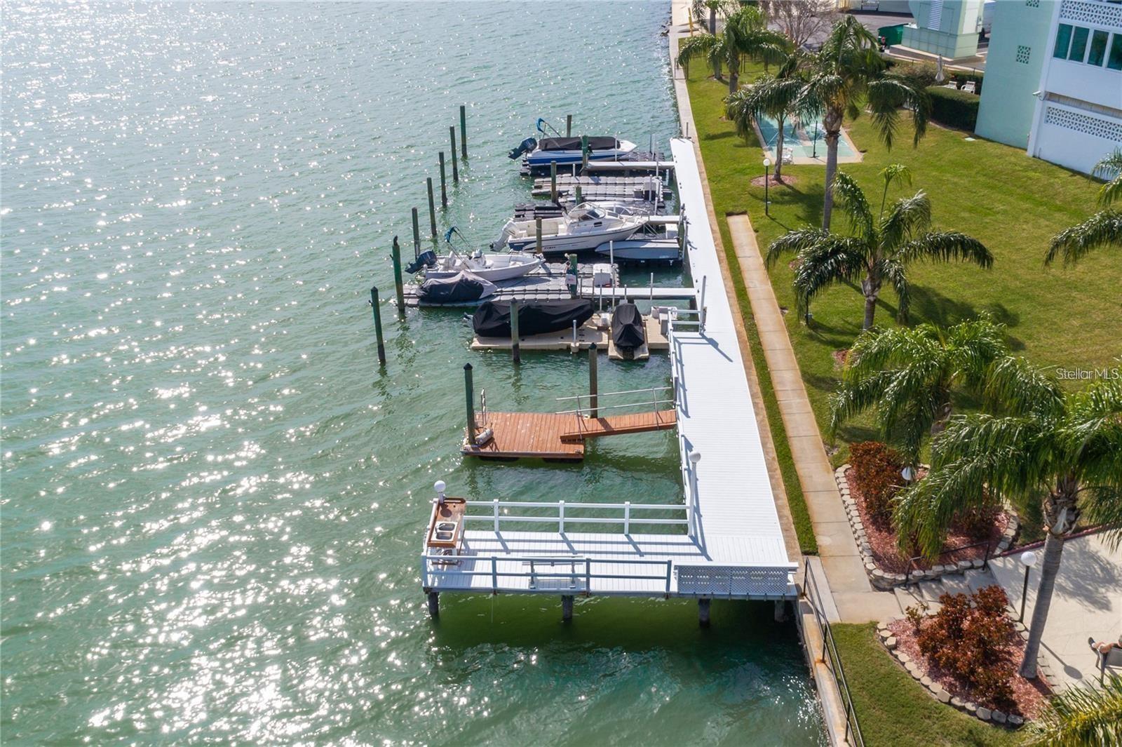 31 ISLAND WAY, #1507, Clearwater Beach, FL 33767