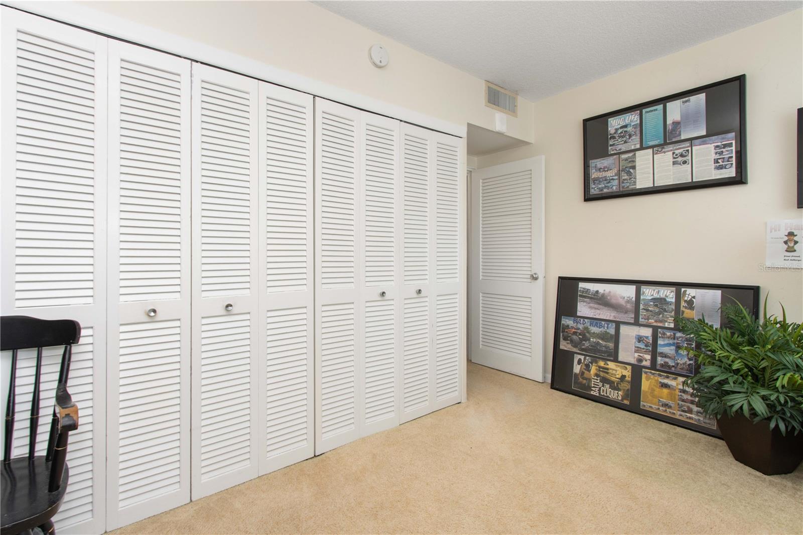 31 ISLAND WAY, #1507, Clearwater Beach, FL 33767