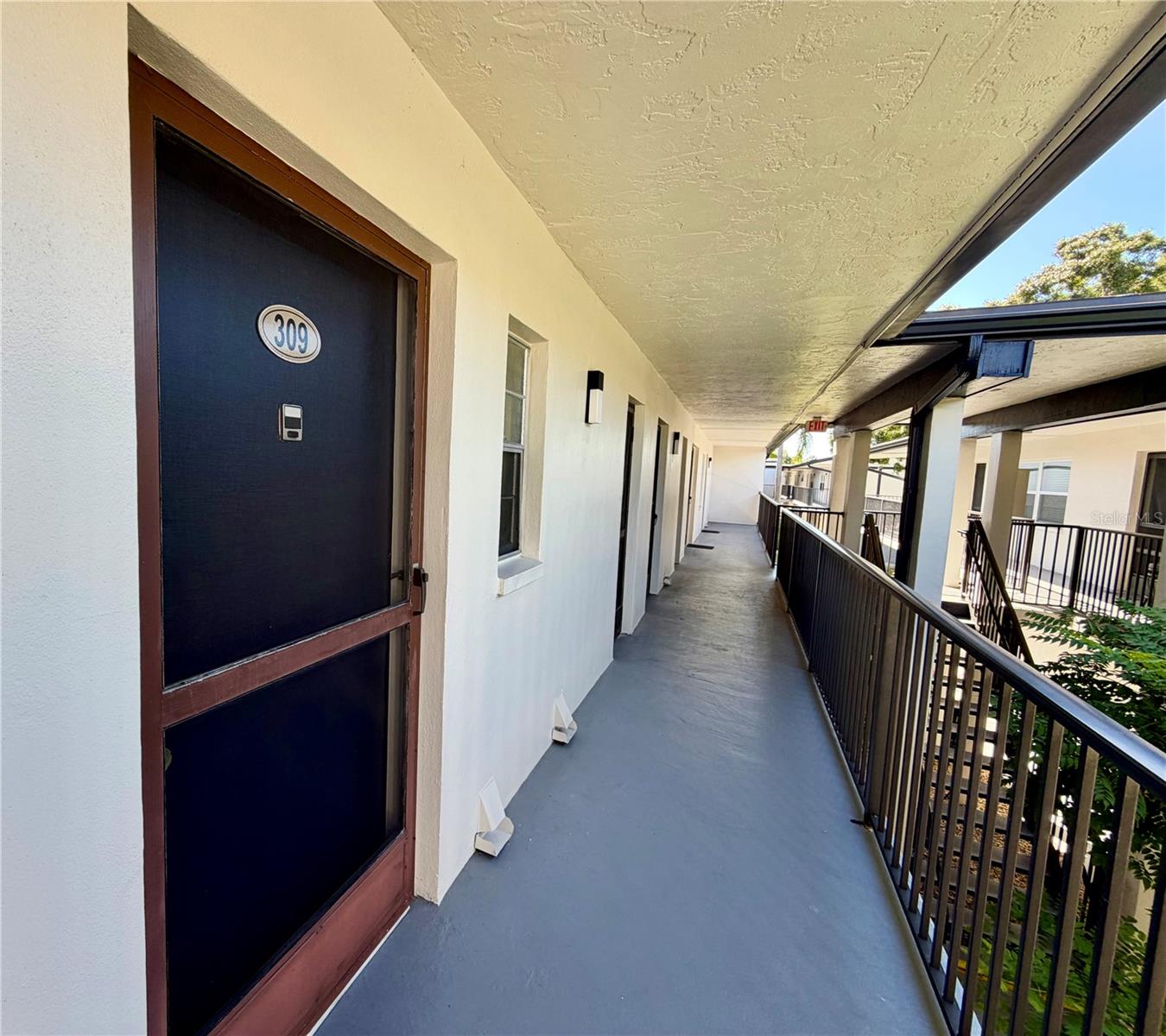 1127 KING ARTHUR COURT, #309, Dunedin, FL 34698