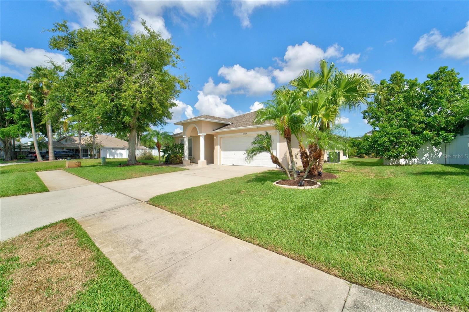1514 ORACLE DRIVE, Ruskin, FL 33573
