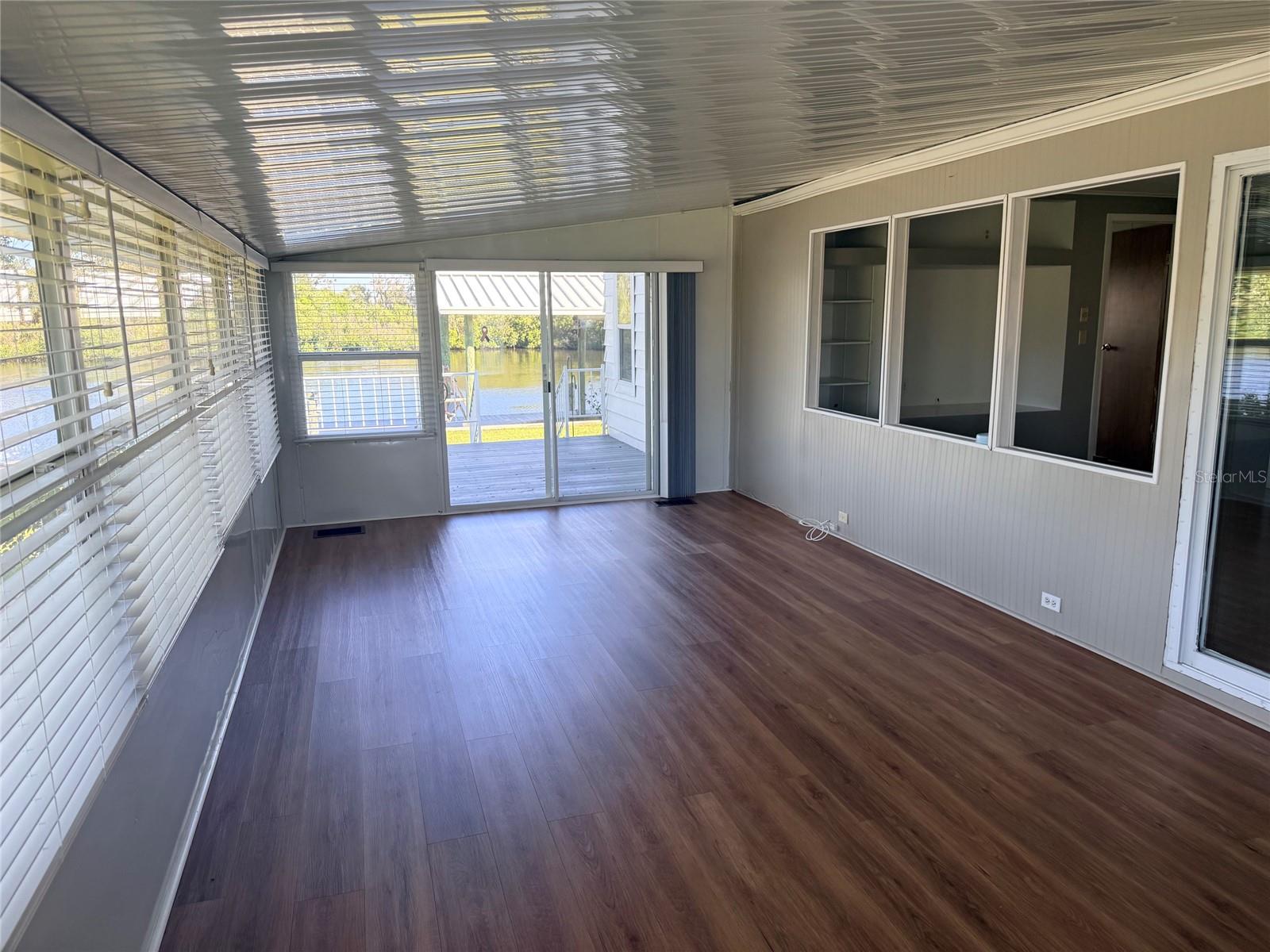 Florida Room/Sunroom