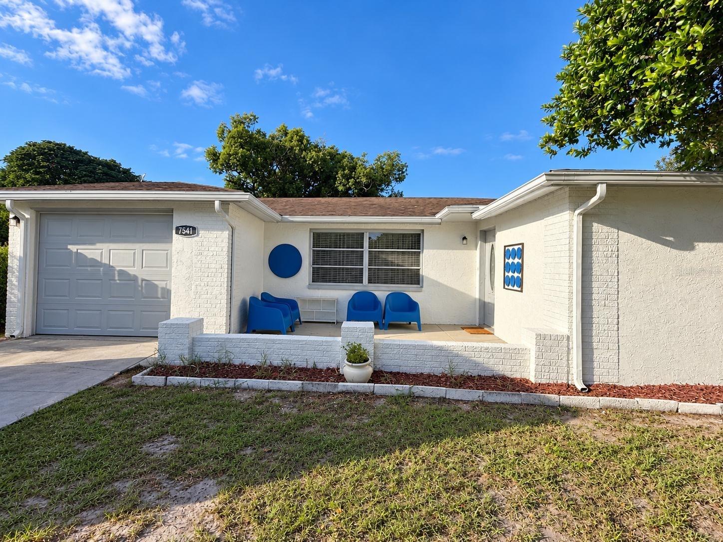 7541 ILEX DRIVE, Port Richey, FL 34668 7541 ILEX DRIVE, Port Richey, FL 34668
