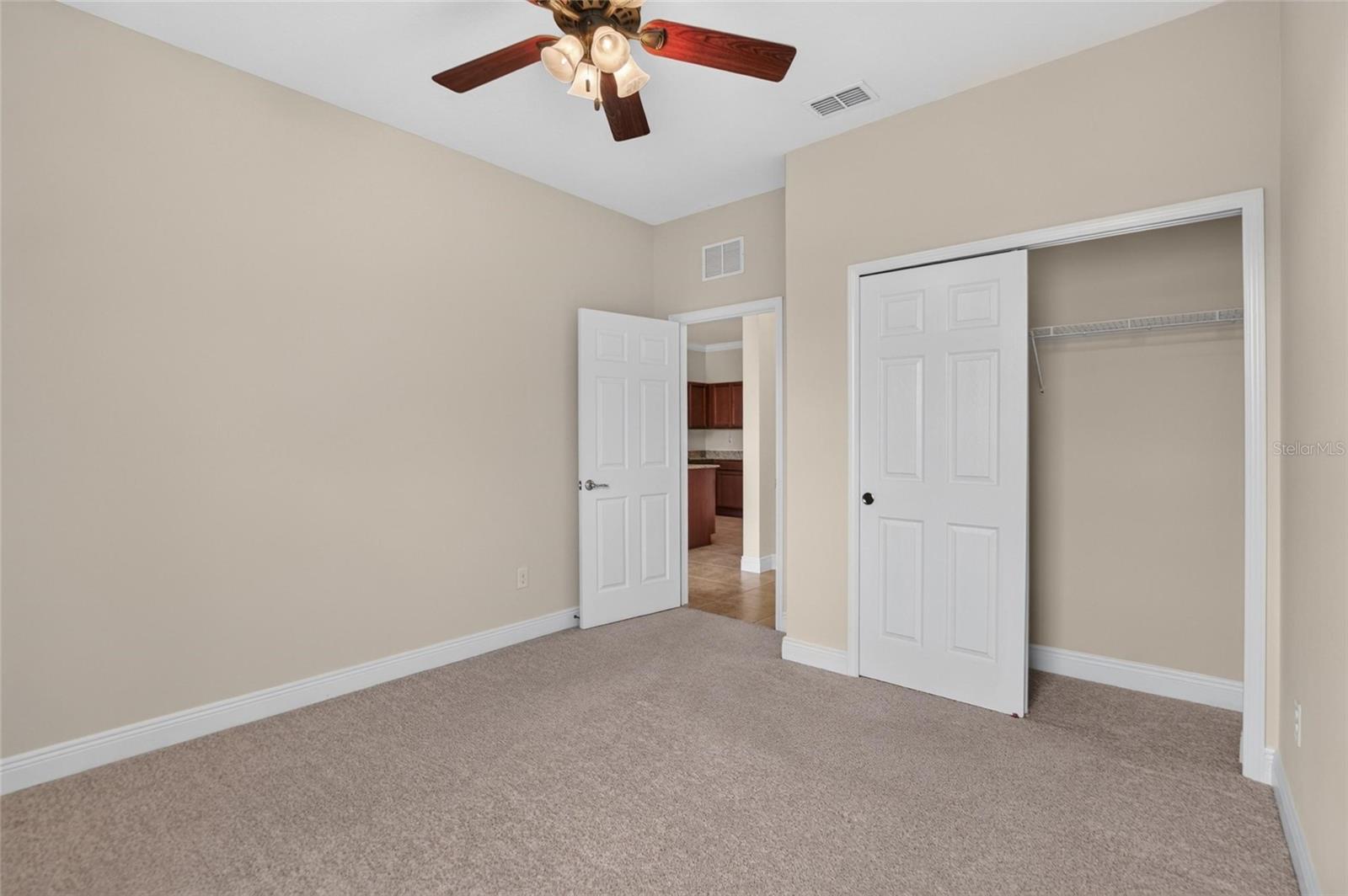 2nd bedroom