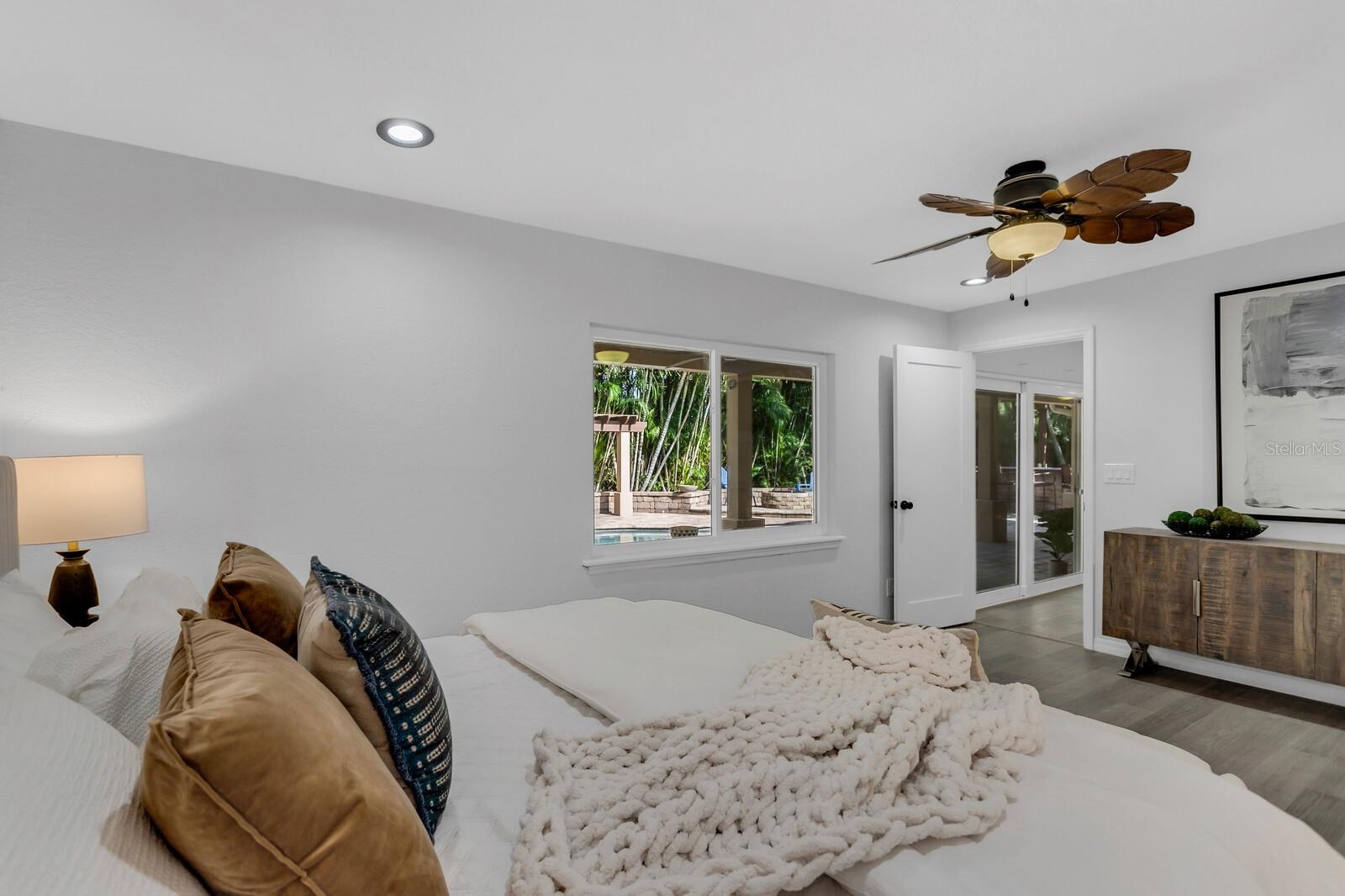 3935 W EDEN ROC CIRCLE, Tampa, FL 33634