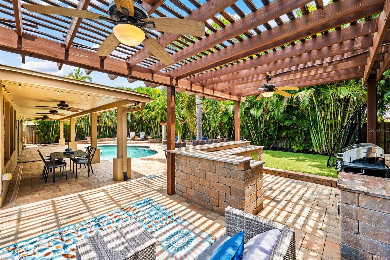 3935 W EDEN ROC CIRCLE, Tampa, FL 33634