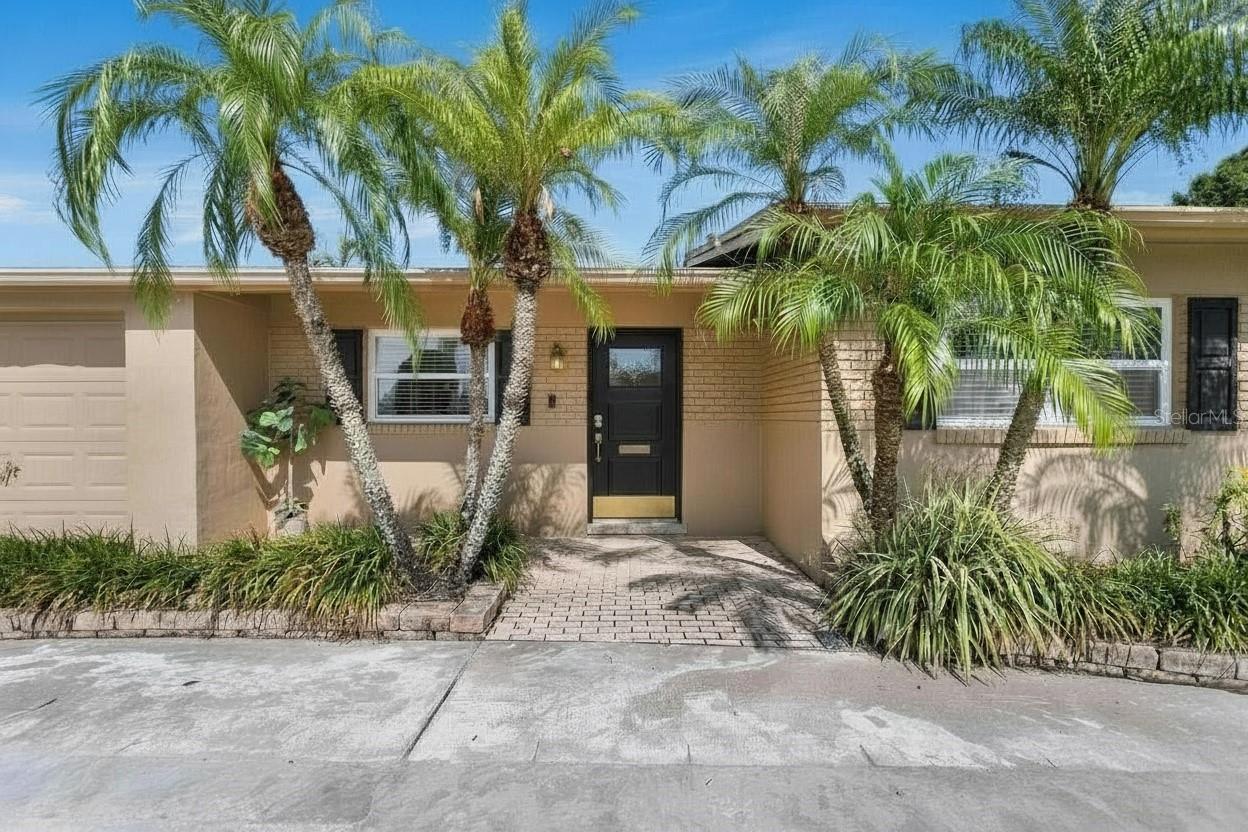 3935 W EDEN ROC CIRCLE, Tampa, FL 33634