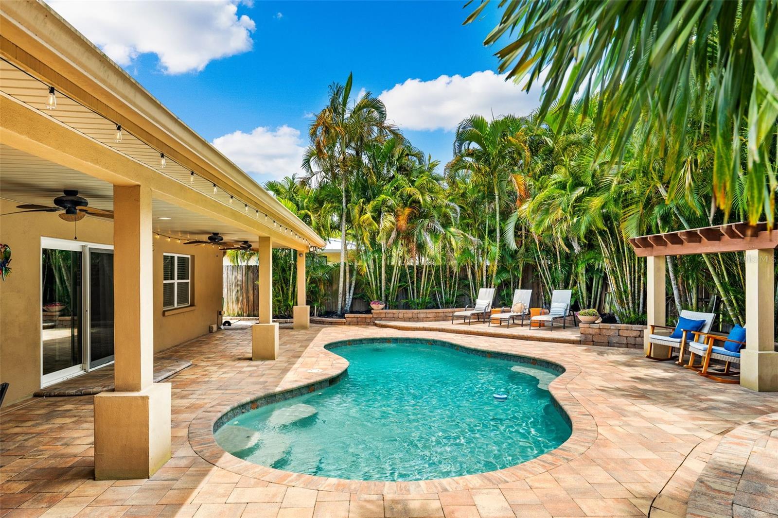 3935 W EDEN ROC CIRCLE, Tampa, FL 33634