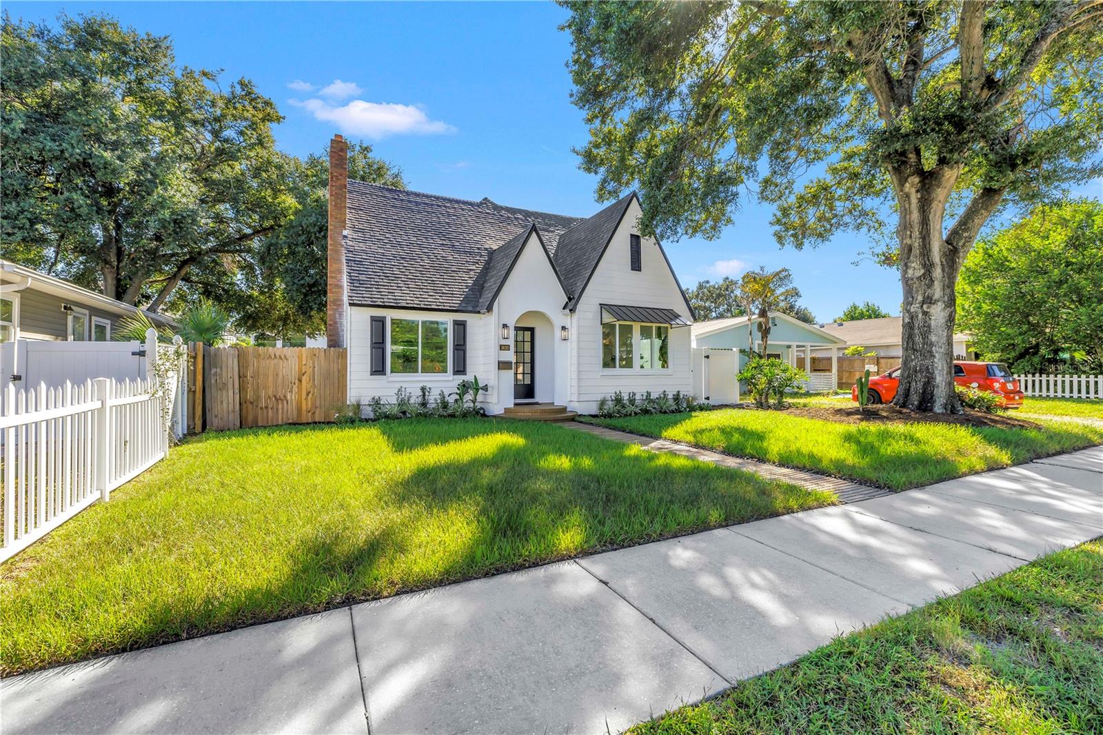 3620 2ND AVENUE N, St Petersburg, FL 33713 3620 2ND AVENUE N, St Petersburg, FL 33713