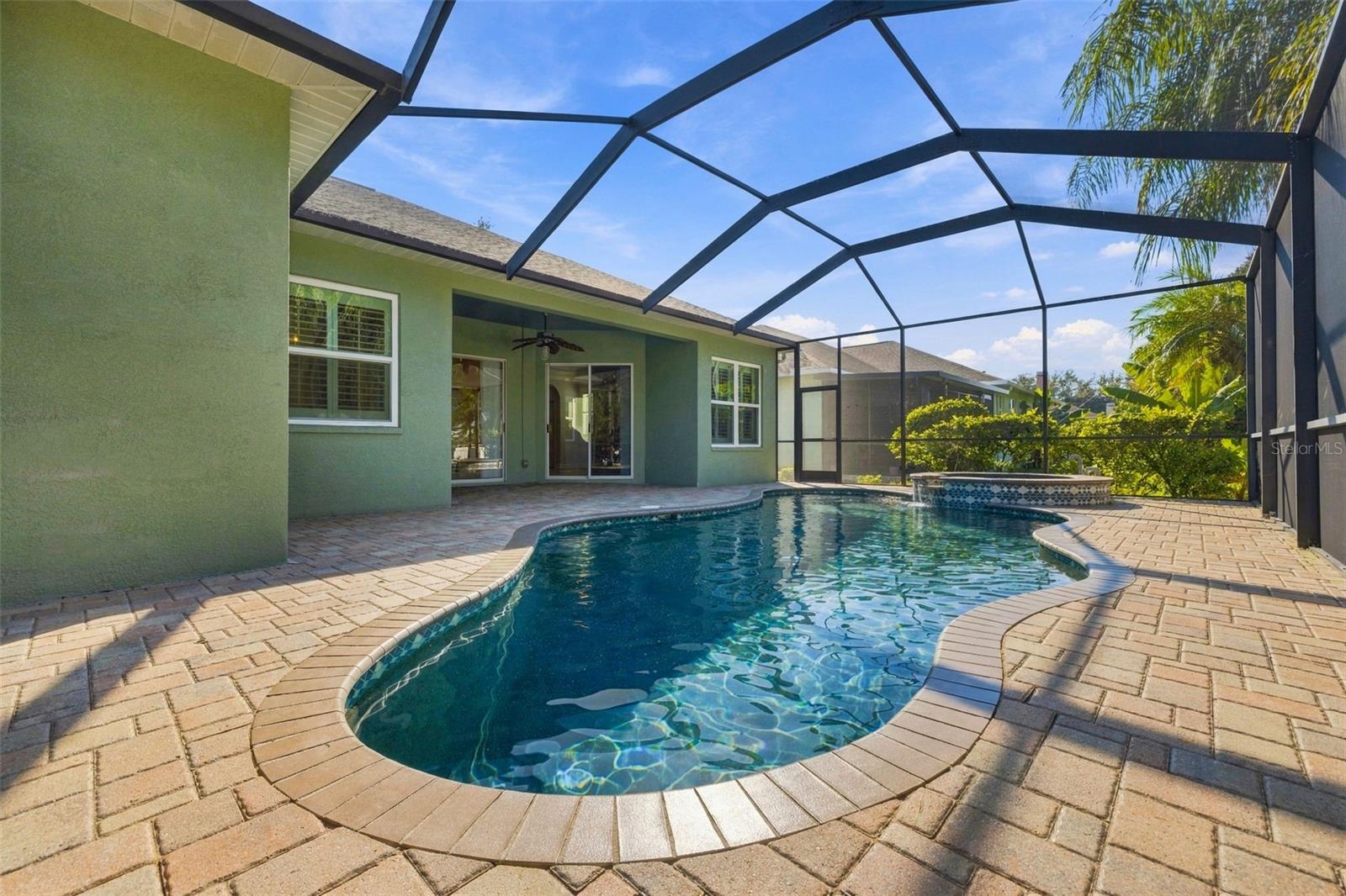 3916 VALRICO GROVE DRIVE, Valrico, FL 33594