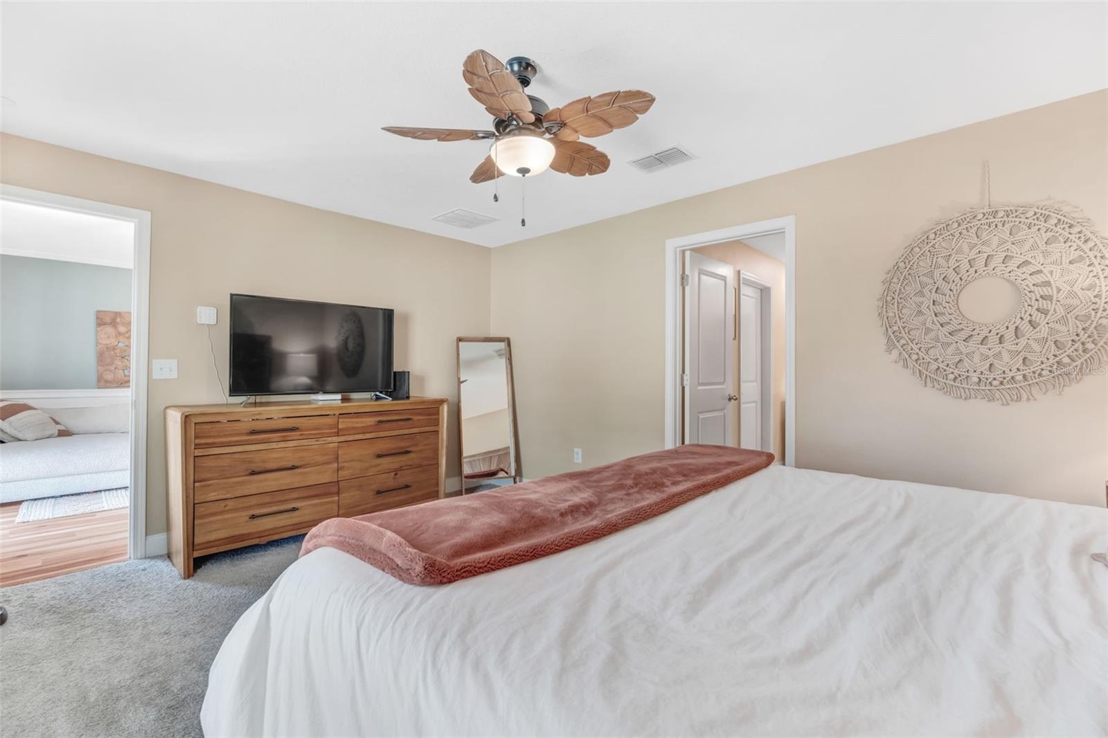 7235 SALT RIVER AVENUE, Sun City Center, FL 33573