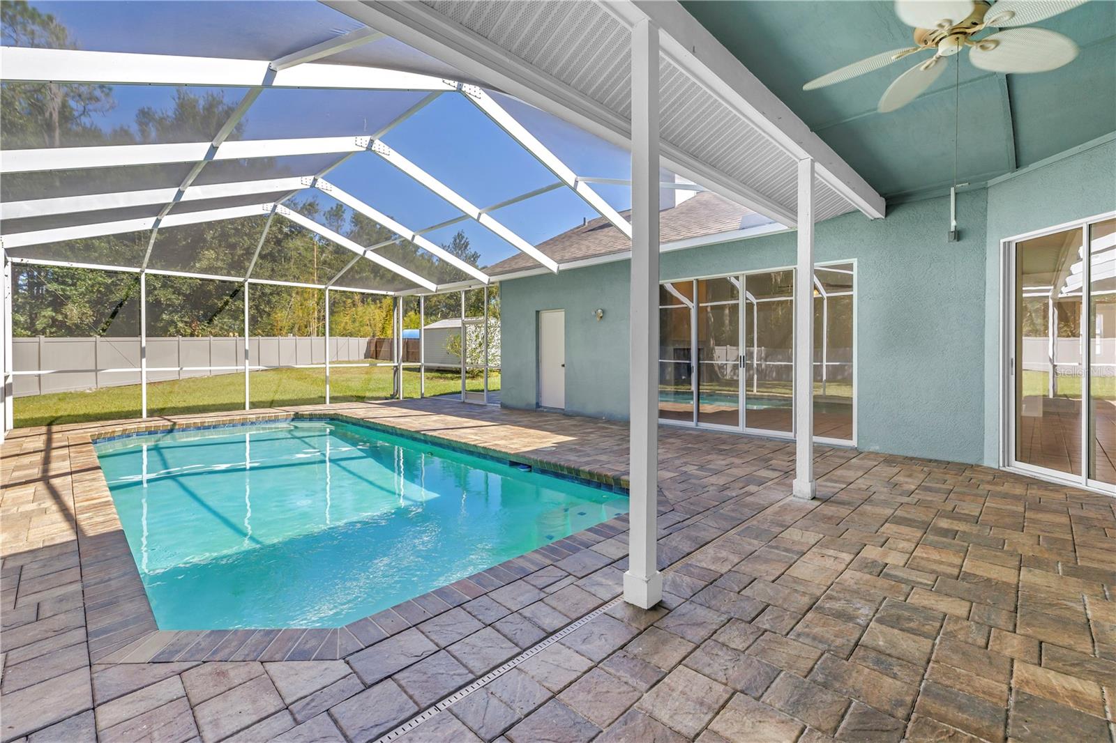 18520 SUNWARD LAKE PLACE, Lutz, FL 33549