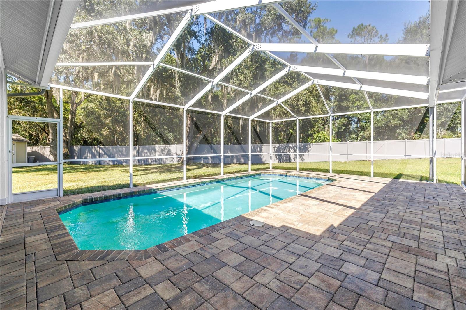 18520 SUNWARD LAKE PLACE, Lutz, FL 33549