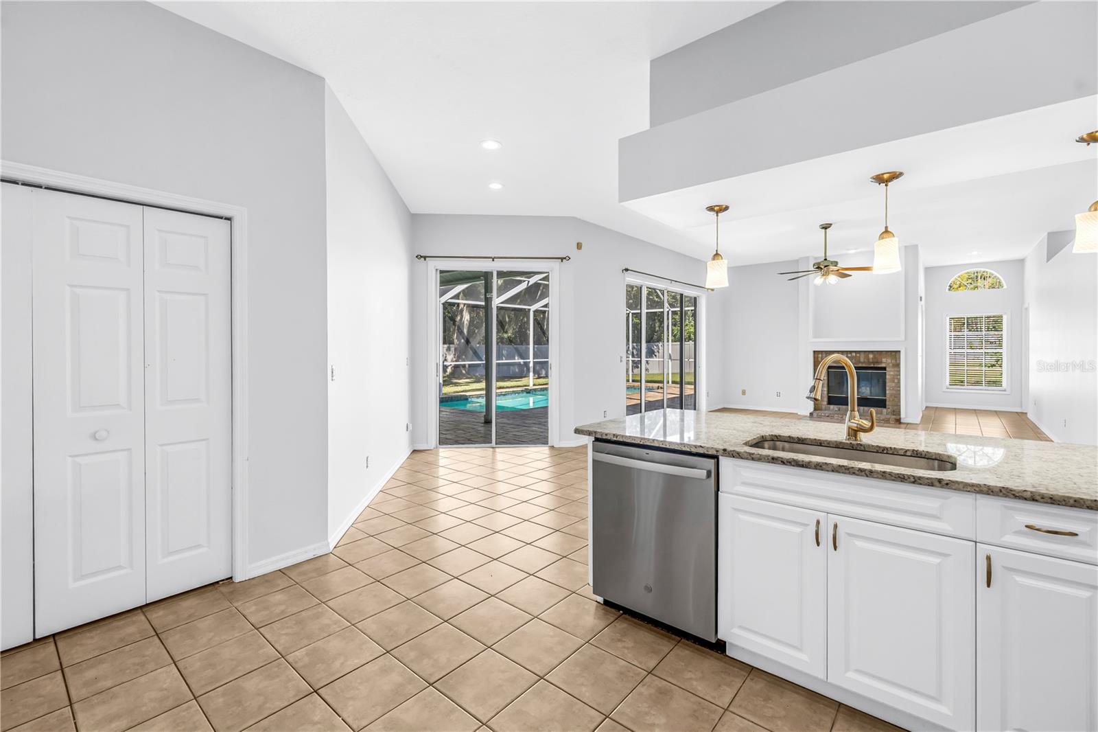 18520 SUNWARD LAKE PLACE, Lutz, FL 33549