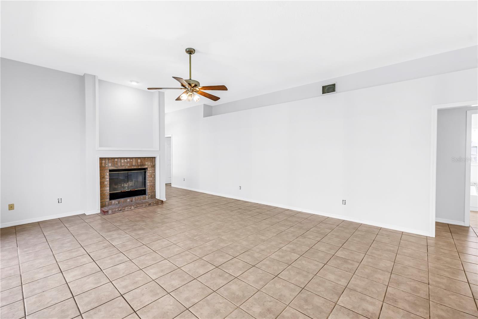 18520 SUNWARD LAKE PLACE, Lutz, FL 33549