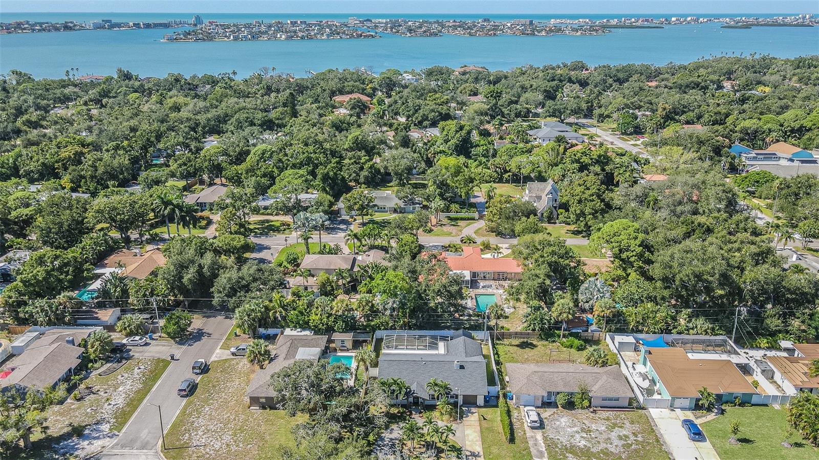1362 ROBINSON DRIVE, St Petersburg, FL 33710