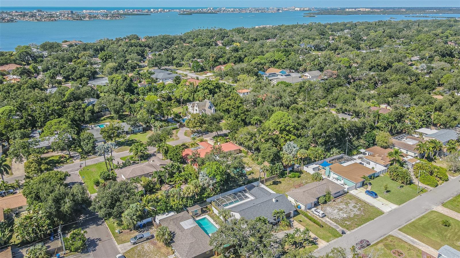 1362 ROBINSON DRIVE, St Petersburg, FL 33710