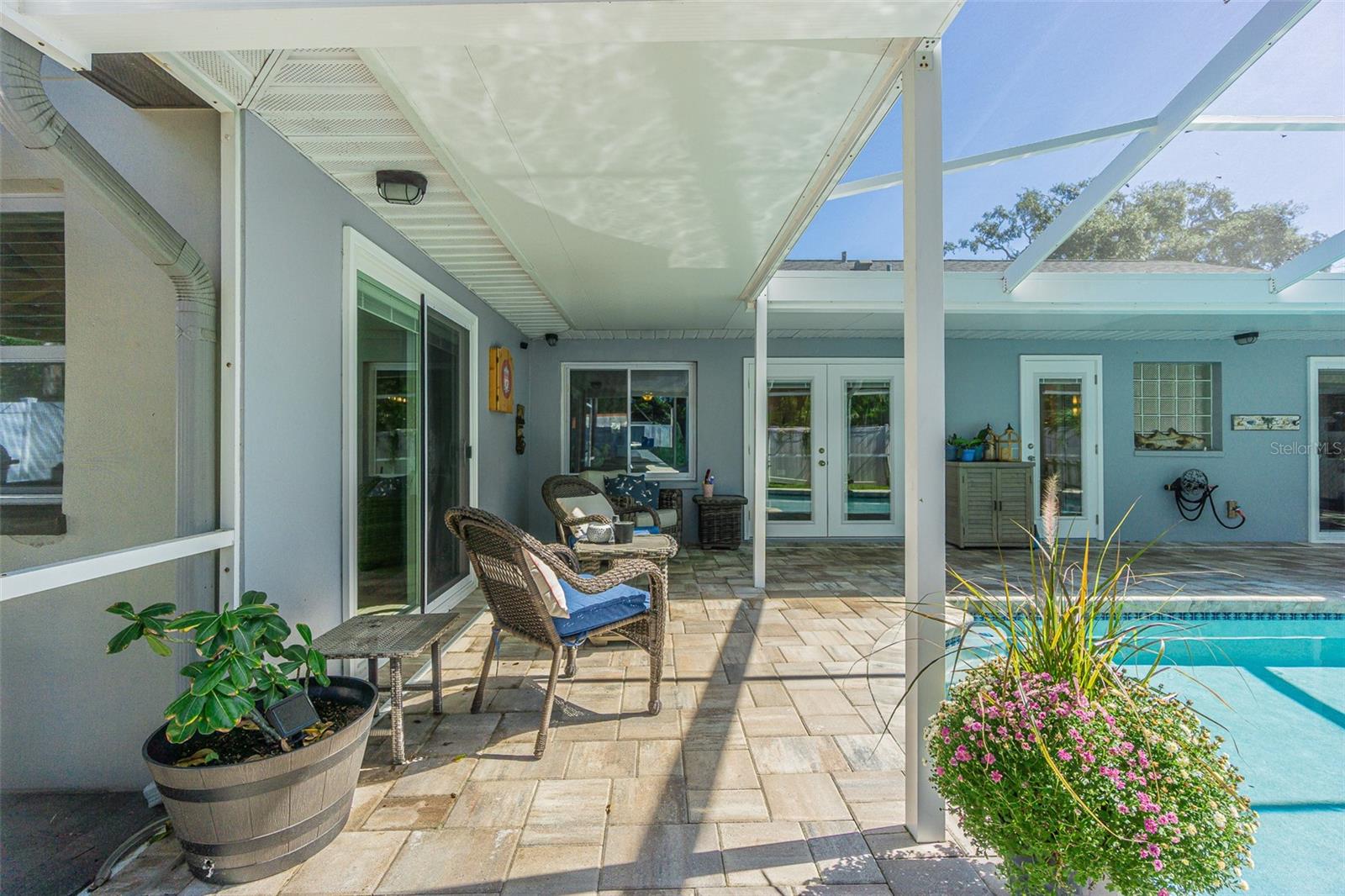 1362 ROBINSON DRIVE, St Petersburg, FL 33710