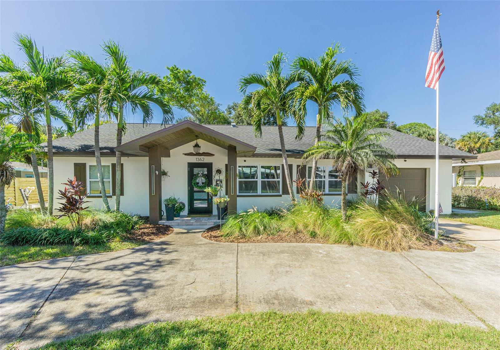 1362 ROBINSON DRIVE, St Petersburg, FL 33710