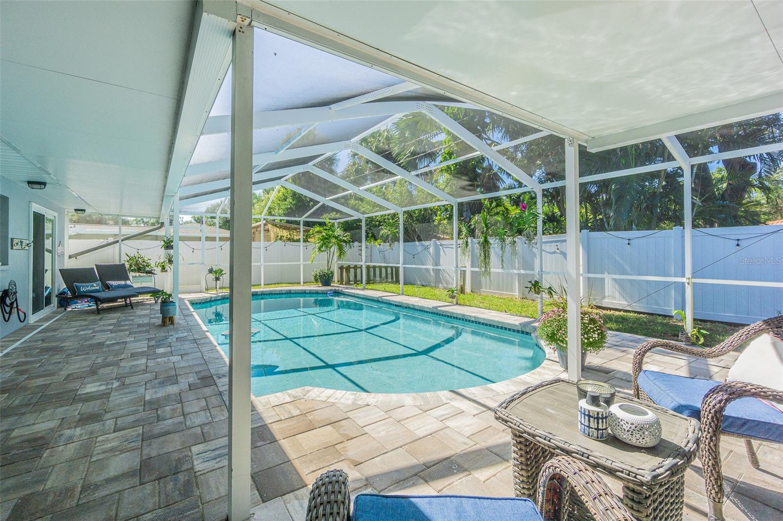 1362 ROBINSON DRIVE, St Petersburg, FL 33710