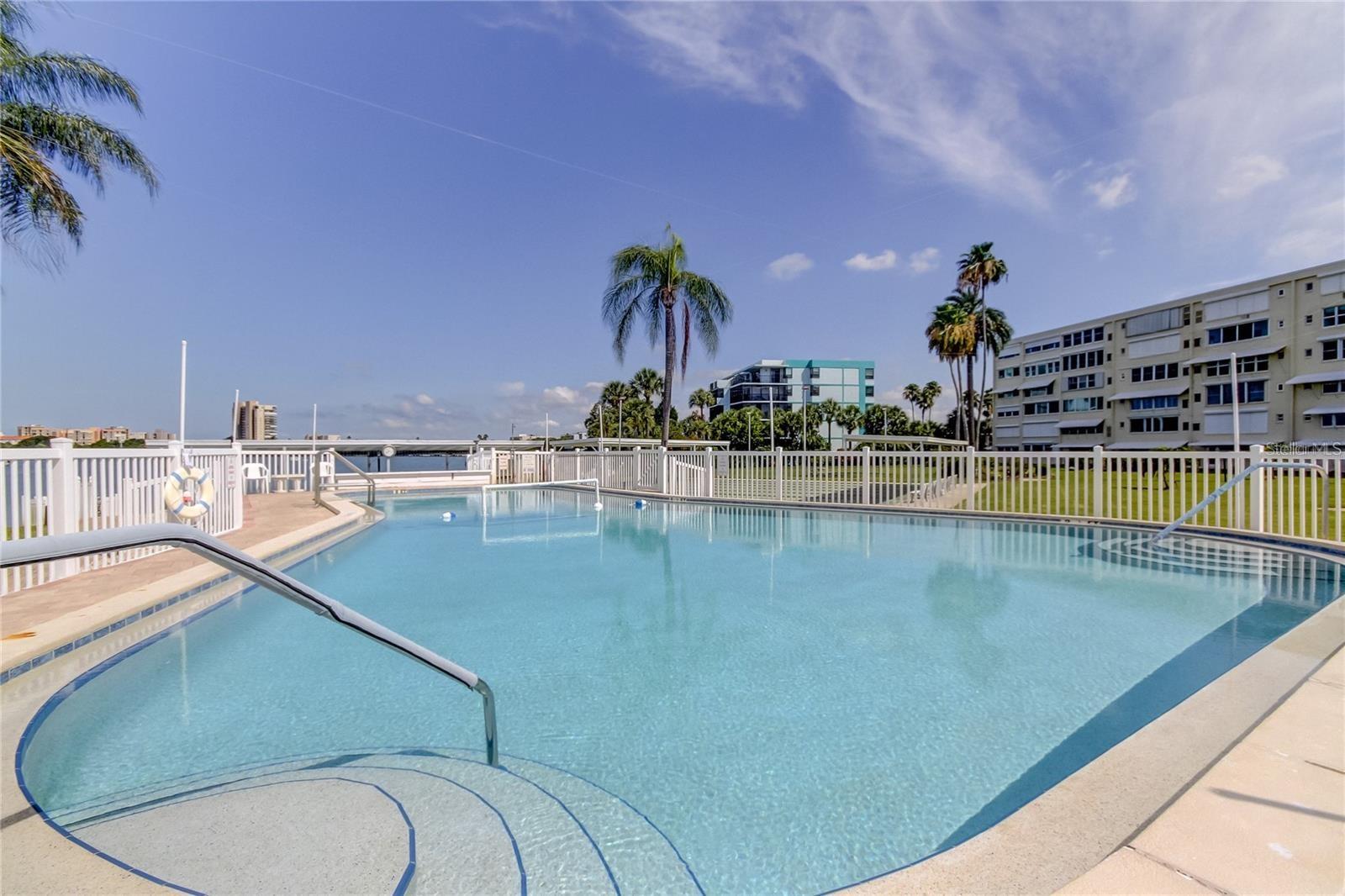 1868 SHORE DRIVE S, #511, South Pasadena, FL 33707