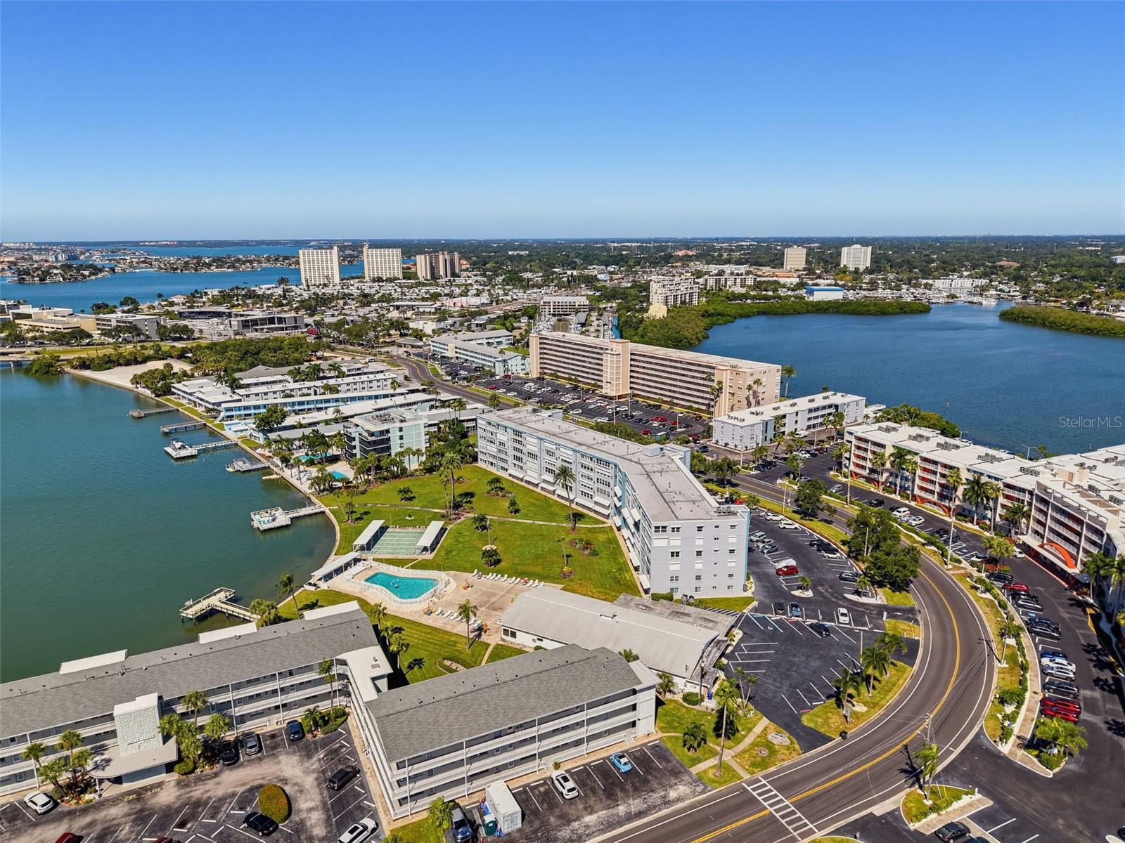 1868 SHORE DRIVE S, #511, South Pasadena, FL 33707