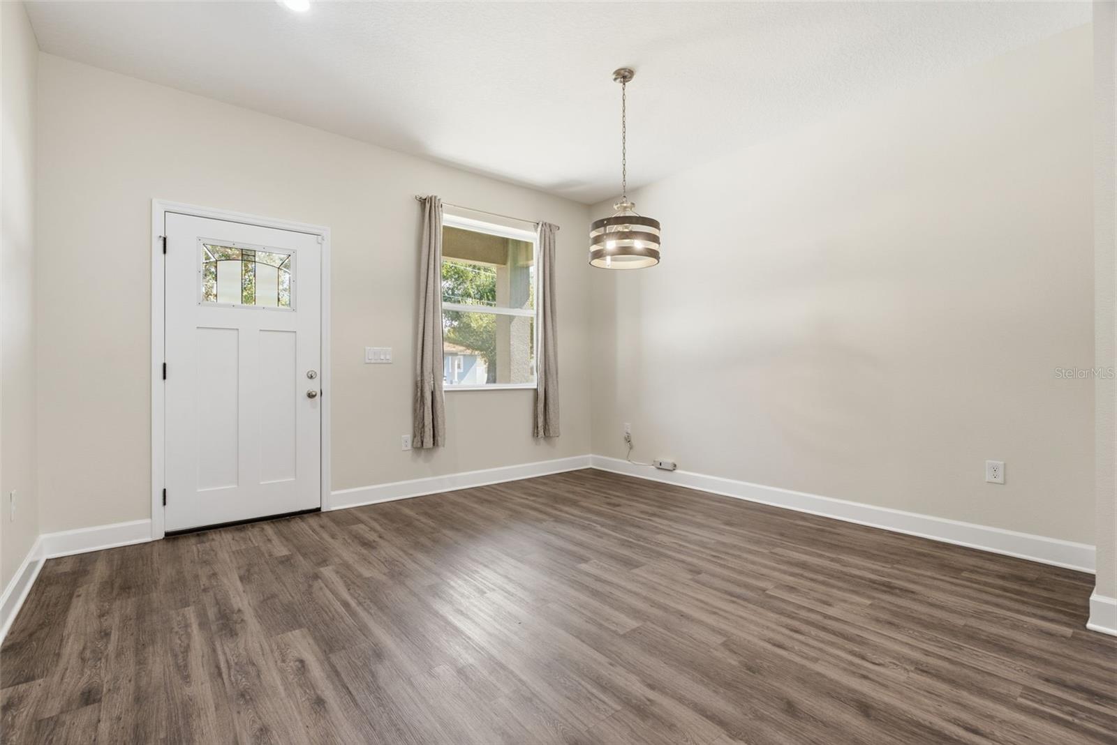 10118 N BROOKS STREET, Tampa, FL 33612