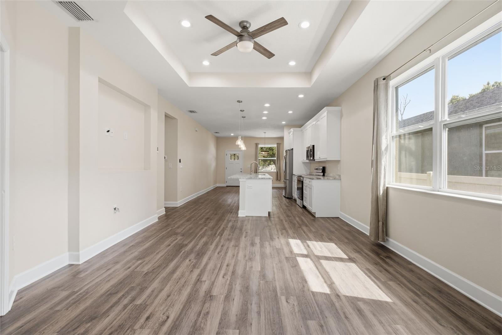10118 N BROOKS STREET, Tampa, FL 33612