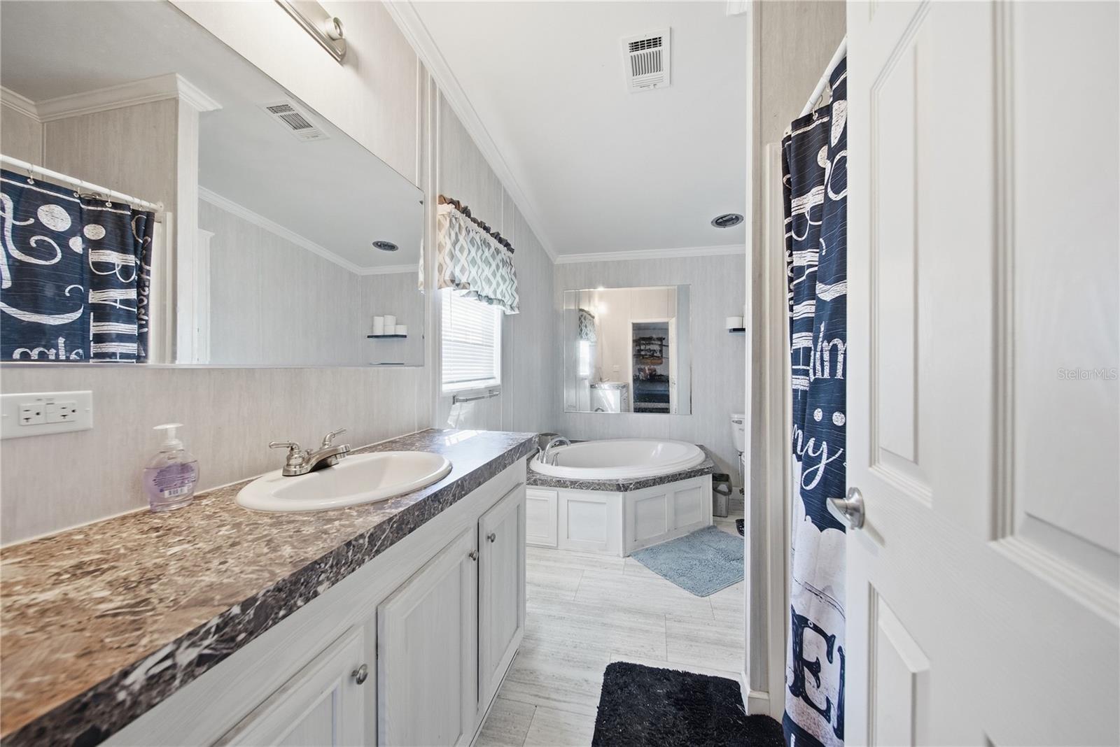 11307 SUMNER ROAD, Wimauma, FL 33598