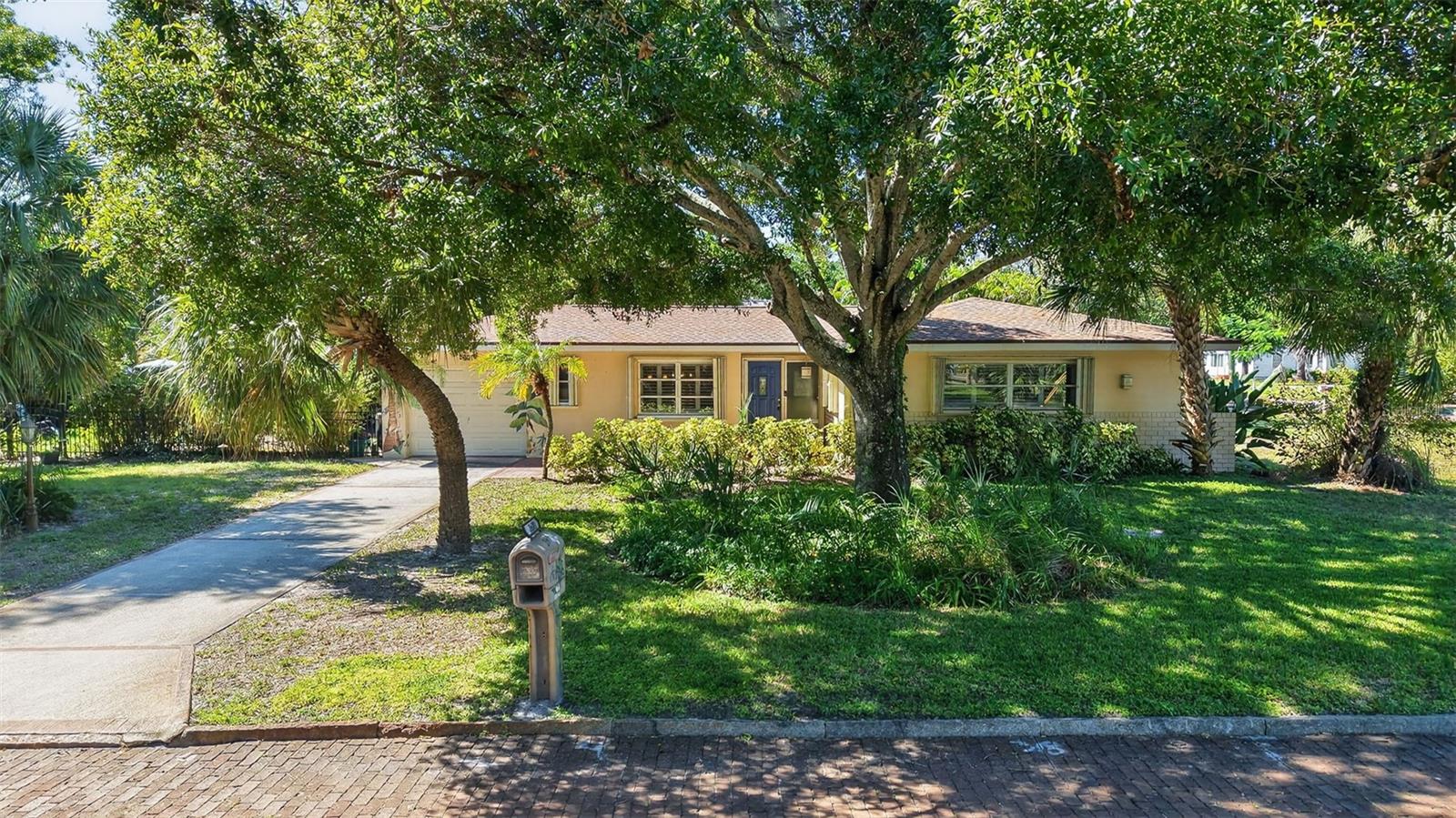 2601 56TH STREET S, Gulfport, FL 33707
