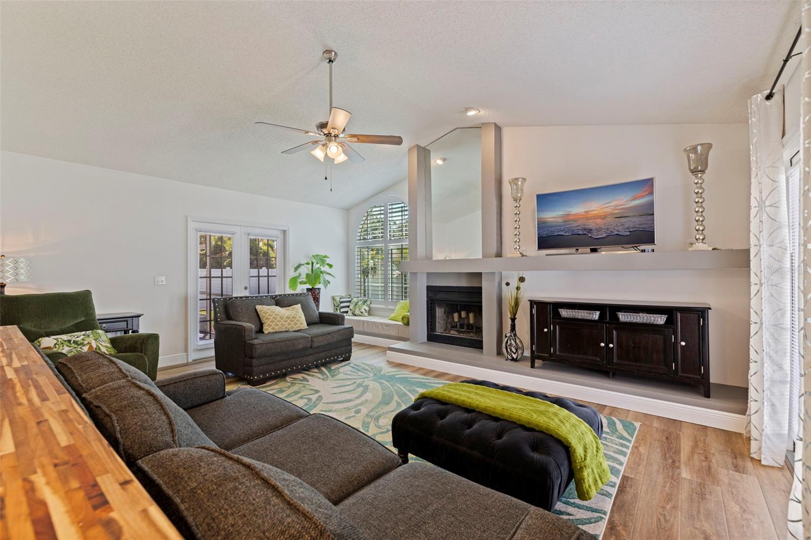 7938 HARWOOD ROAD, Seminole, FL 33777