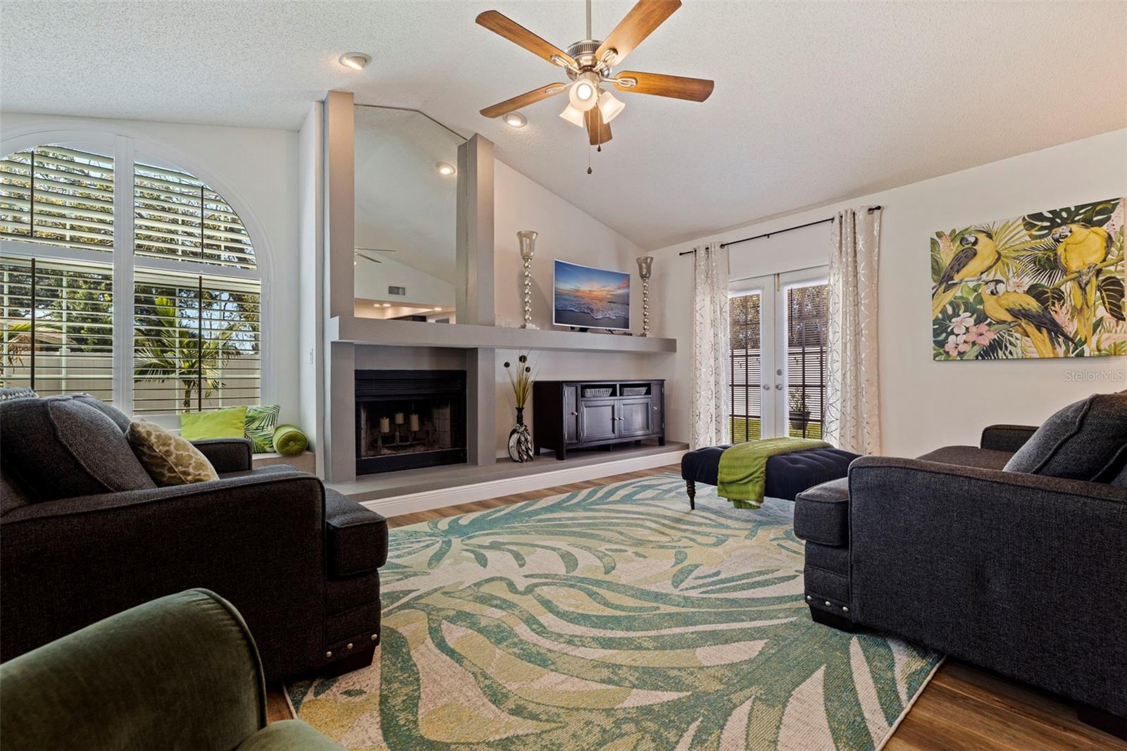 7938 HARWOOD ROAD, Seminole, FL 33777