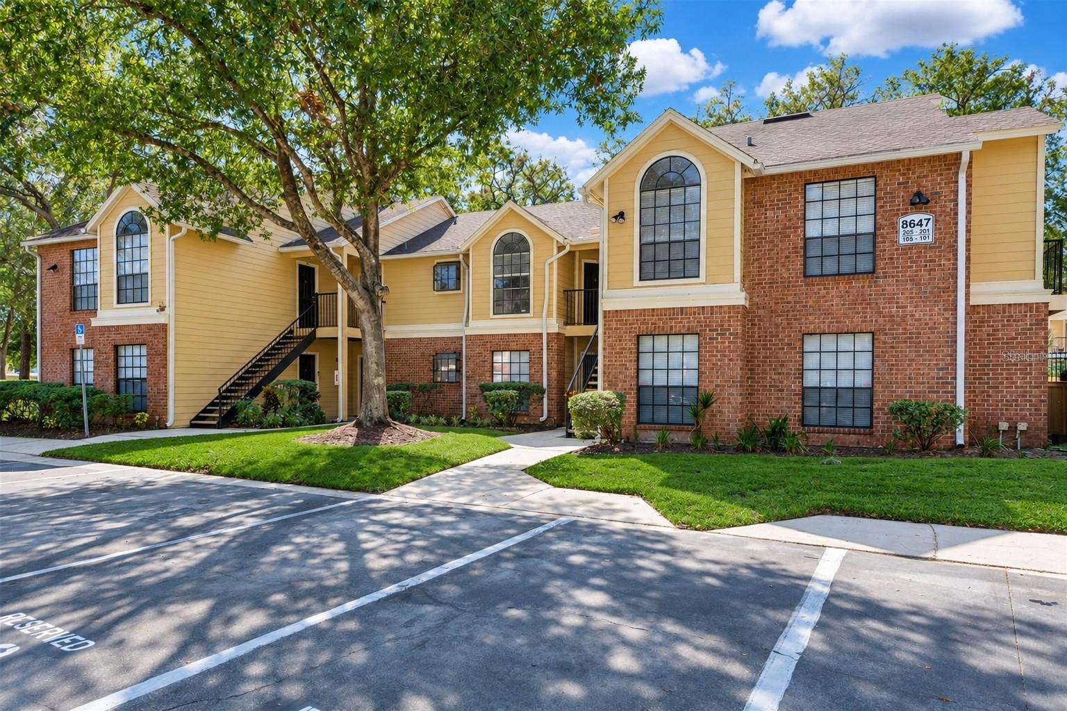 8647 MALLARD RESERVE DRIVE, #202, Tampa, FL 33614
