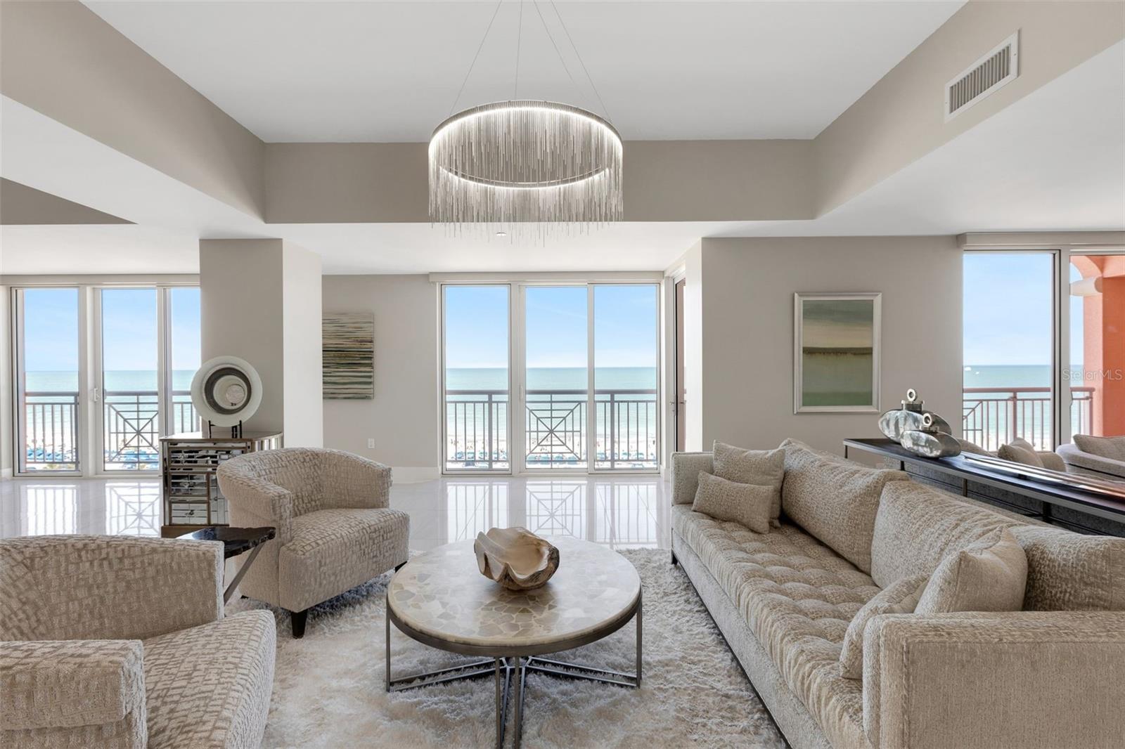 301 S GULFVIEW BOULEVARD, #702, Clearwater Beach, FL 33767
