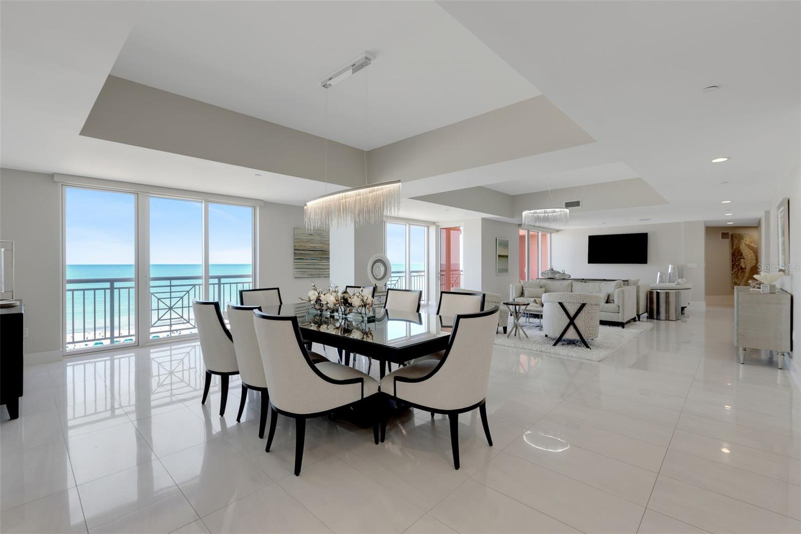 301 S GULFVIEW BOULEVARD, #702, Clearwater Beach, FL 33767