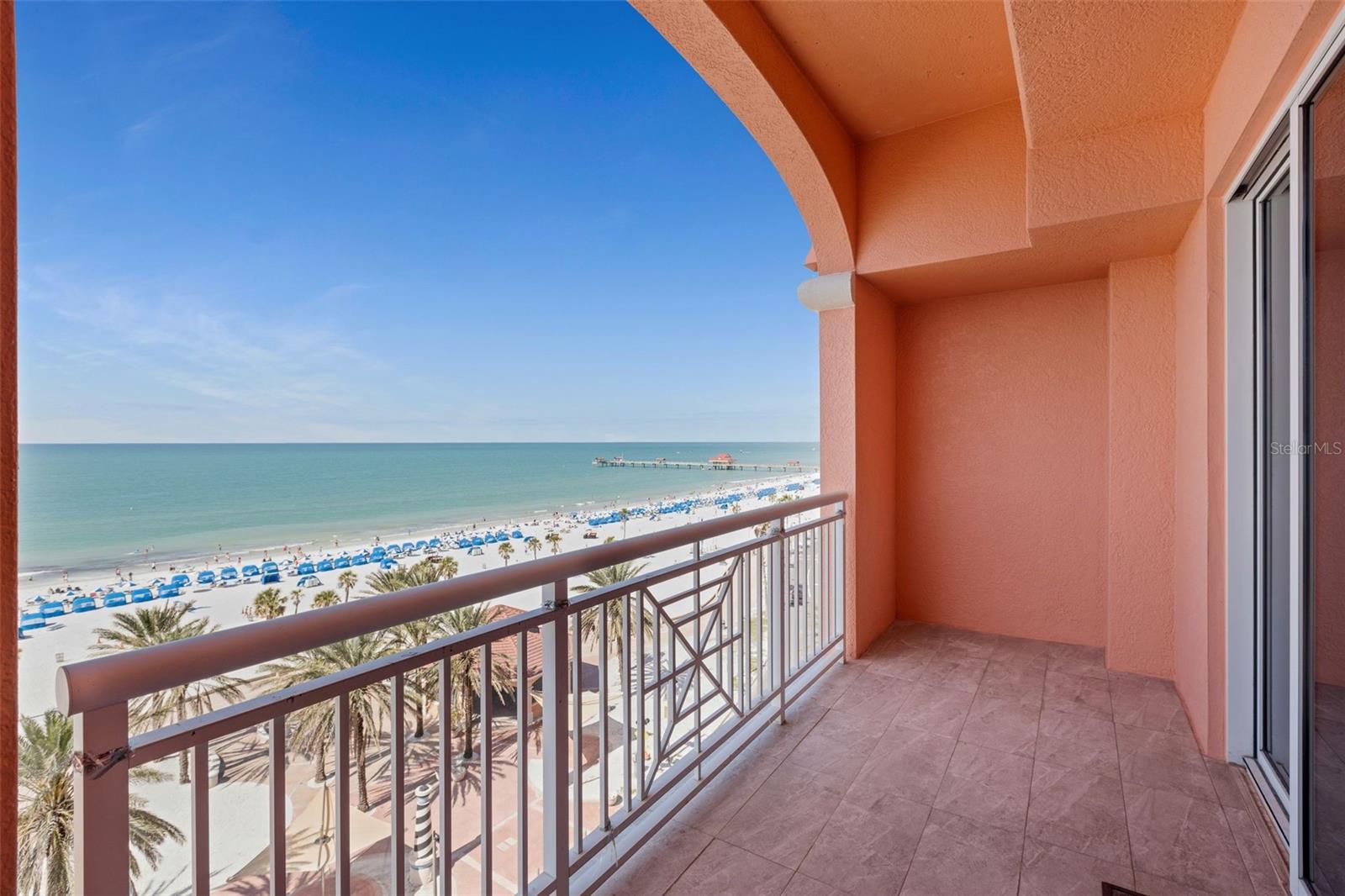 301 S GULFVIEW BOULEVARD, #702, Clearwater Beach, FL 33767