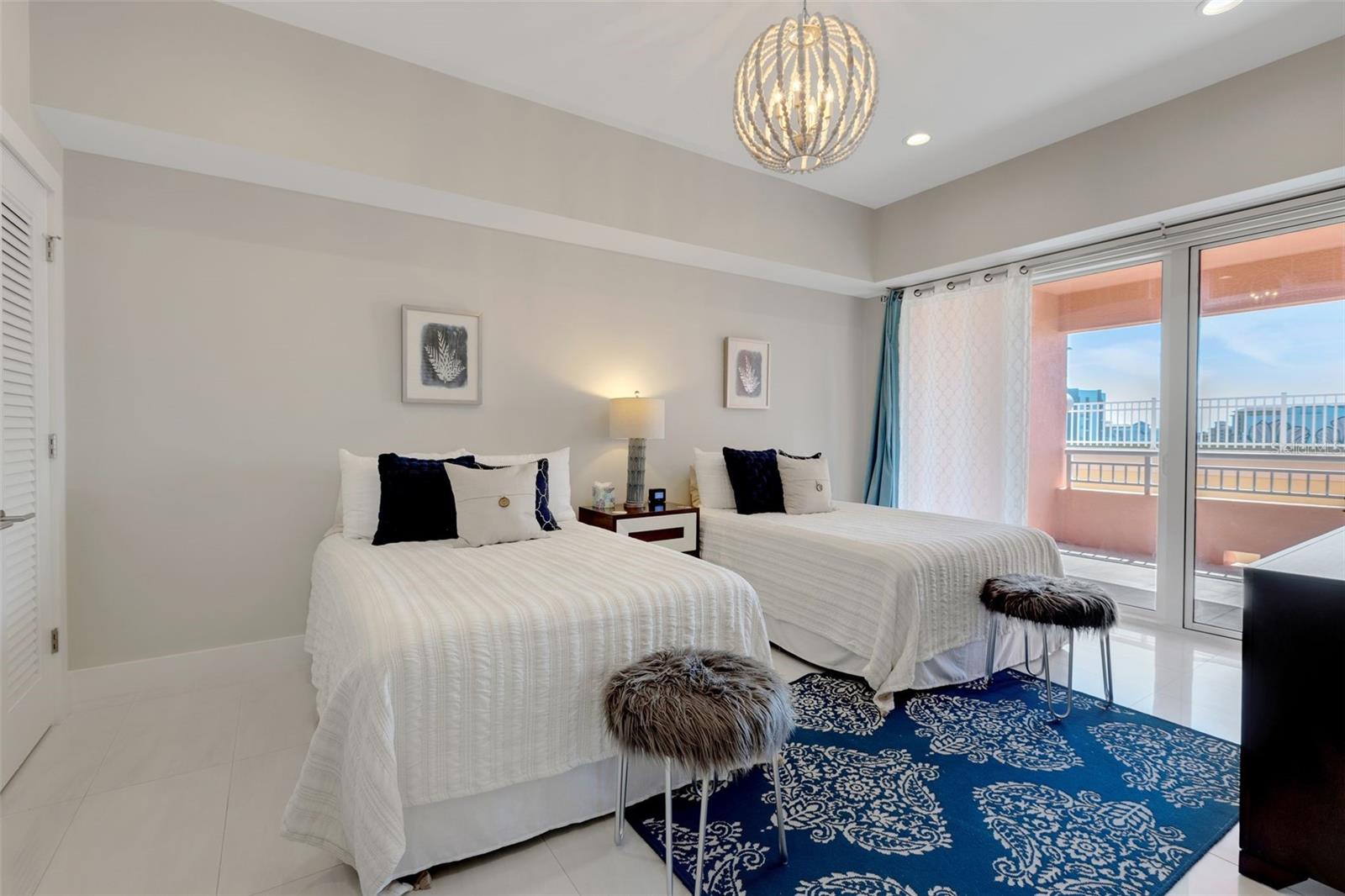 301 S GULFVIEW BOULEVARD, #702, Clearwater Beach, FL 33767