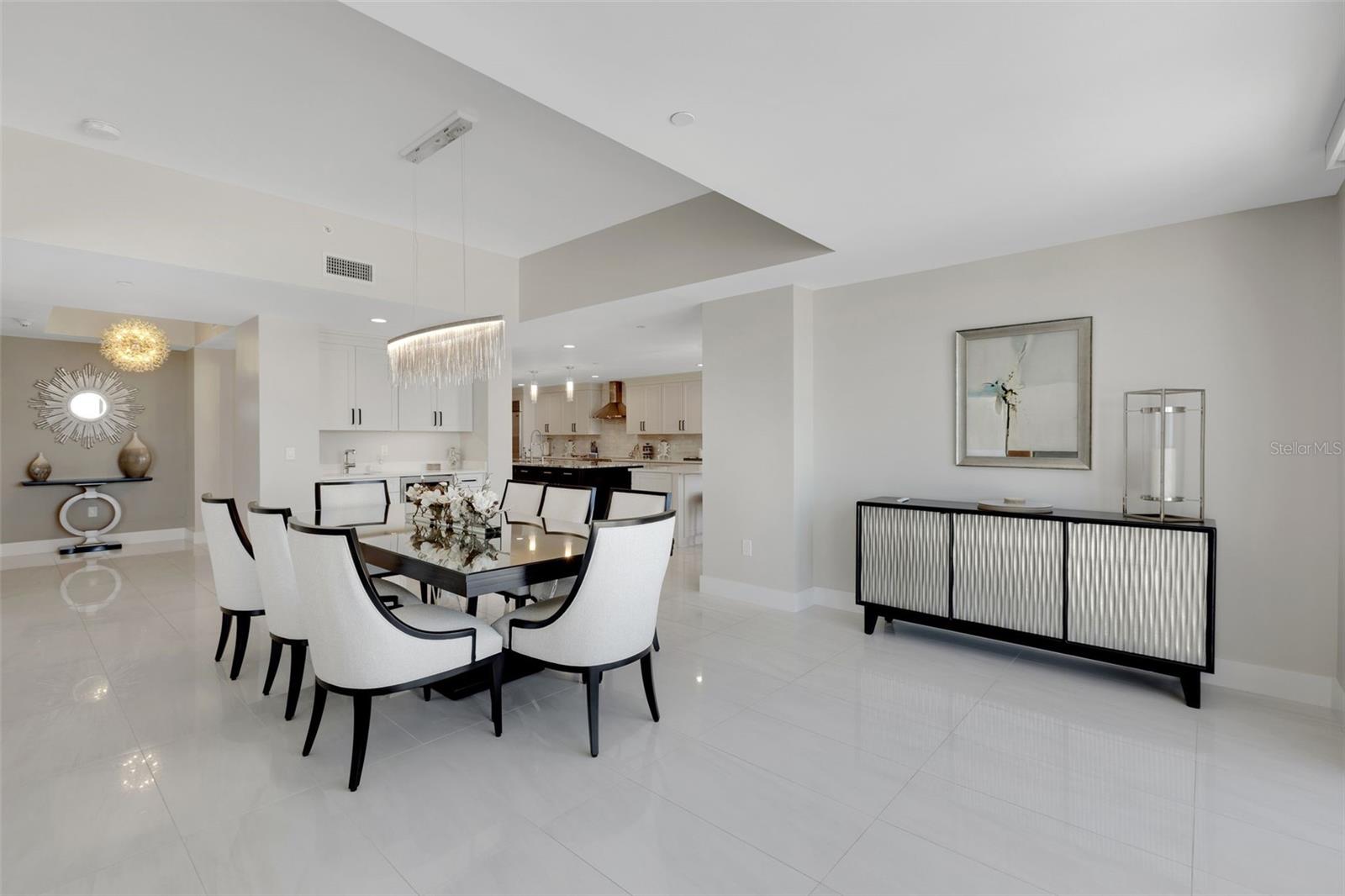 301 S GULFVIEW BOULEVARD, #702, Clearwater Beach, FL 33767