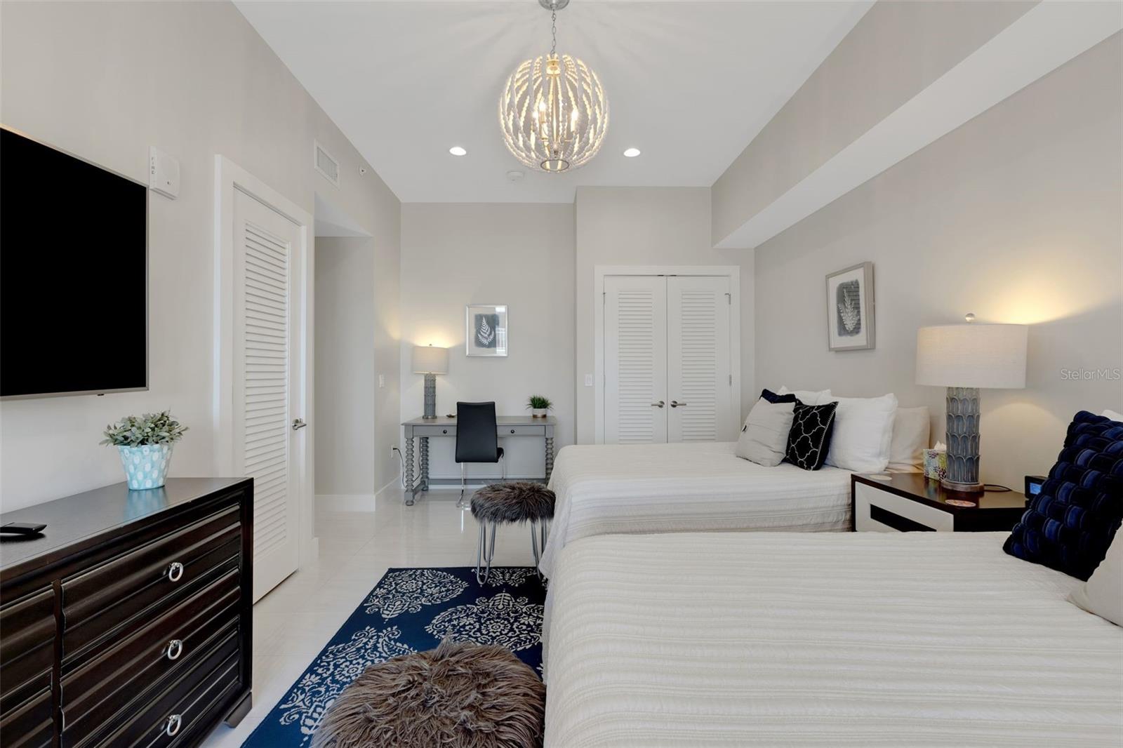 301 S GULFVIEW BOULEVARD, #702, Clearwater Beach, FL 33767