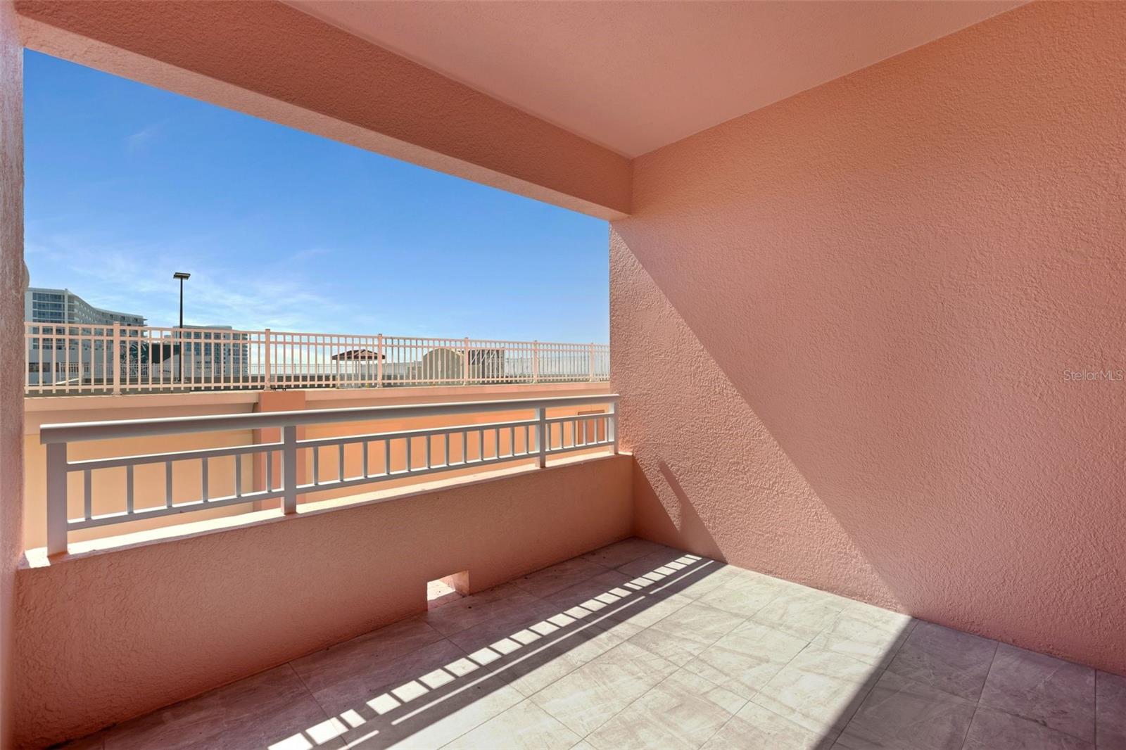 301 S GULFVIEW BOULEVARD, #702, Clearwater Beach, FL 33767