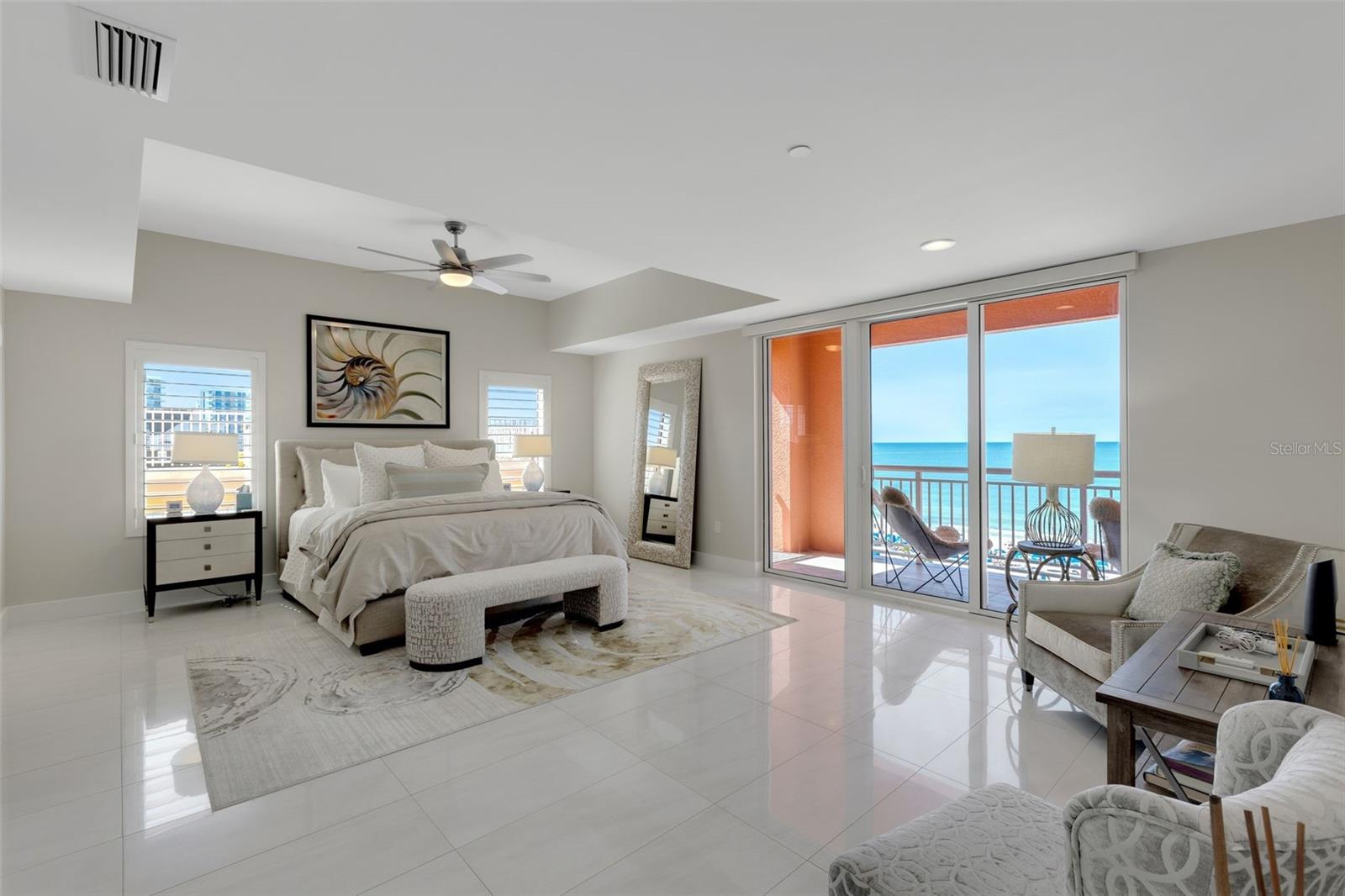 301 S GULFVIEW BOULEVARD, #702, Clearwater Beach, FL 33767