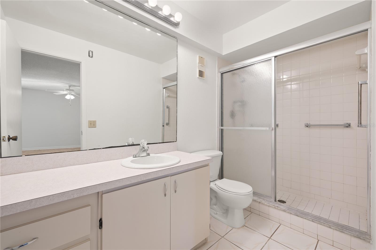 2700 NEBRASKA AVENUE, #3-103, Palm Harbor, FL 34684