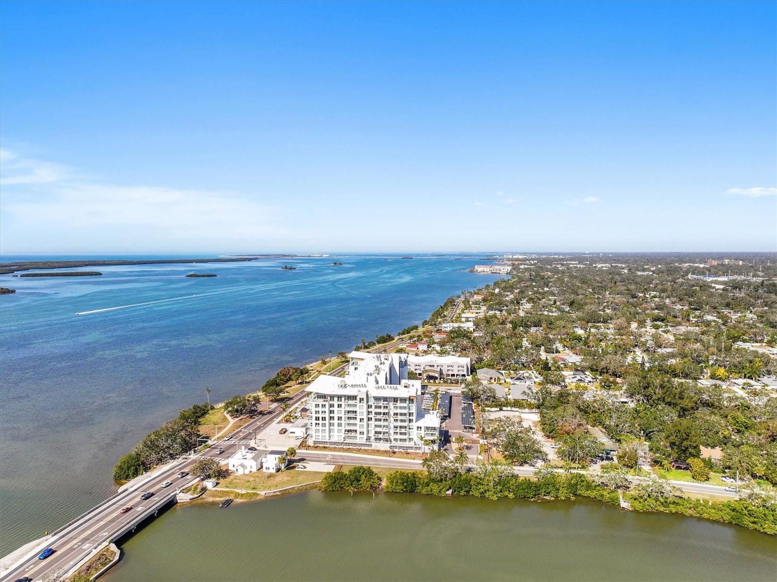 1020 SUNSET POINT ROAD, #607, Clearwater, FL 33755