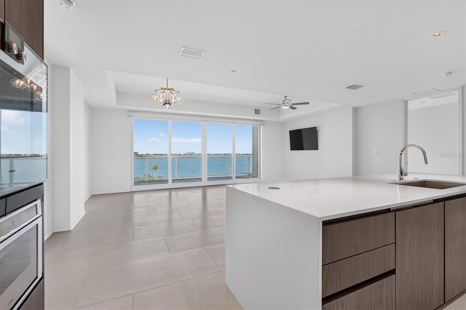 1020 SUNSET POINT ROAD, #607, Clearwater, FL 33755 1020 SUNSET POINT ROAD, #607, Clearwater, FL 33755