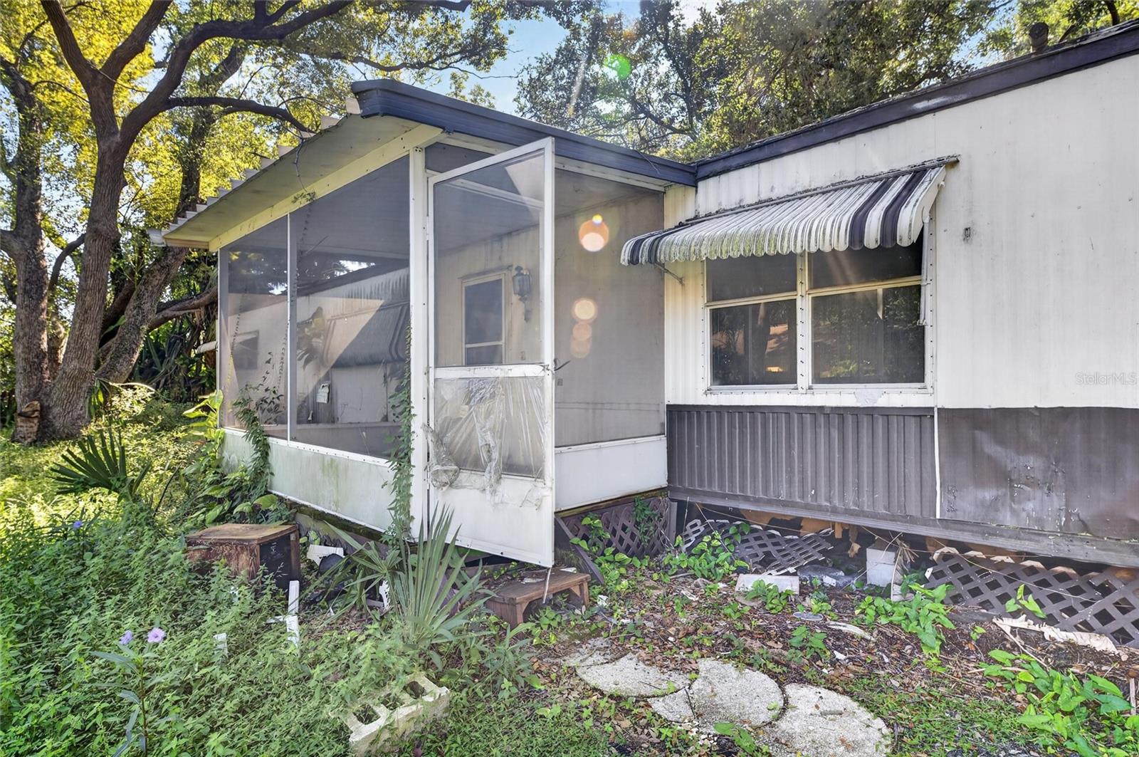 8810 S HICKORY LANE, Riverview, FL 33578 8810 S HICKORY LANE, Riverview, FL 33578