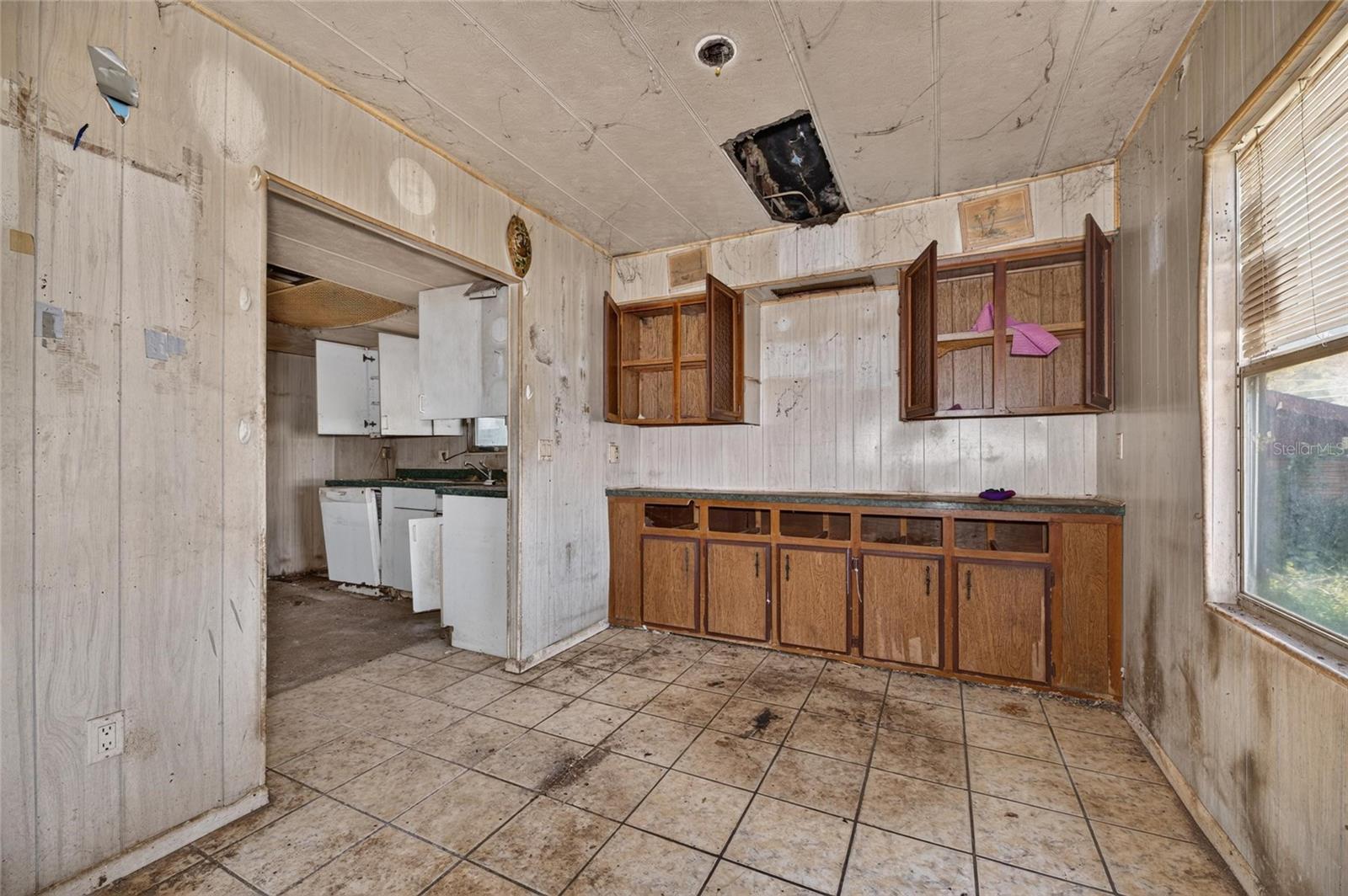 8810 S HICKORY LANE, Riverview, FL 33578
