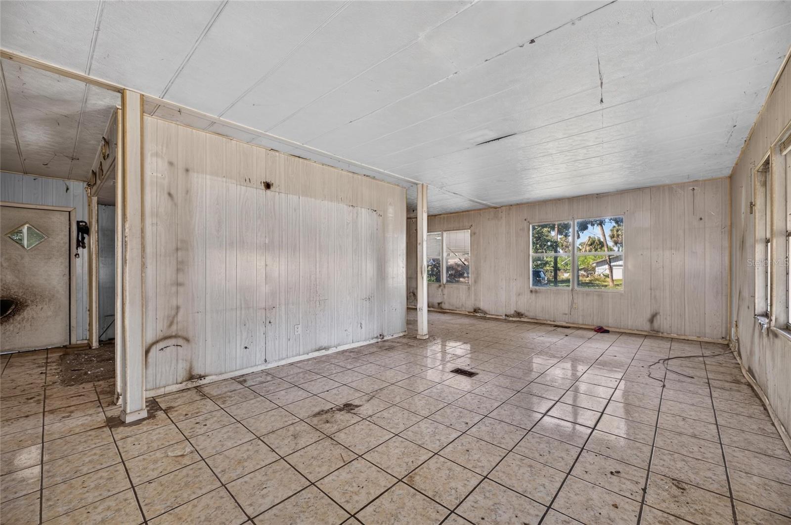 8810 S HICKORY LANE, Riverview, FL 33578